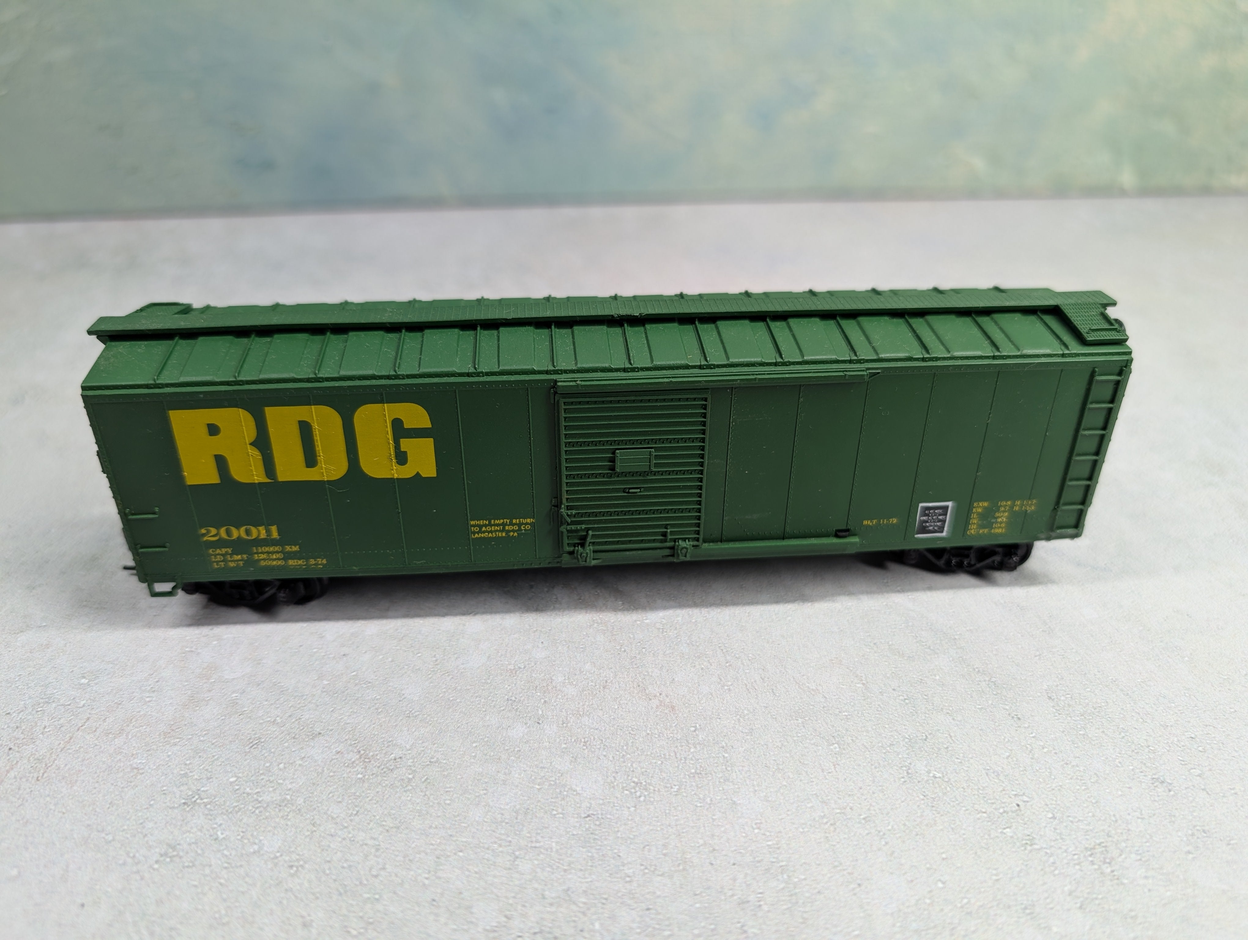 USED Athearn HO Scale 50' Box Car Reading RDG #20011