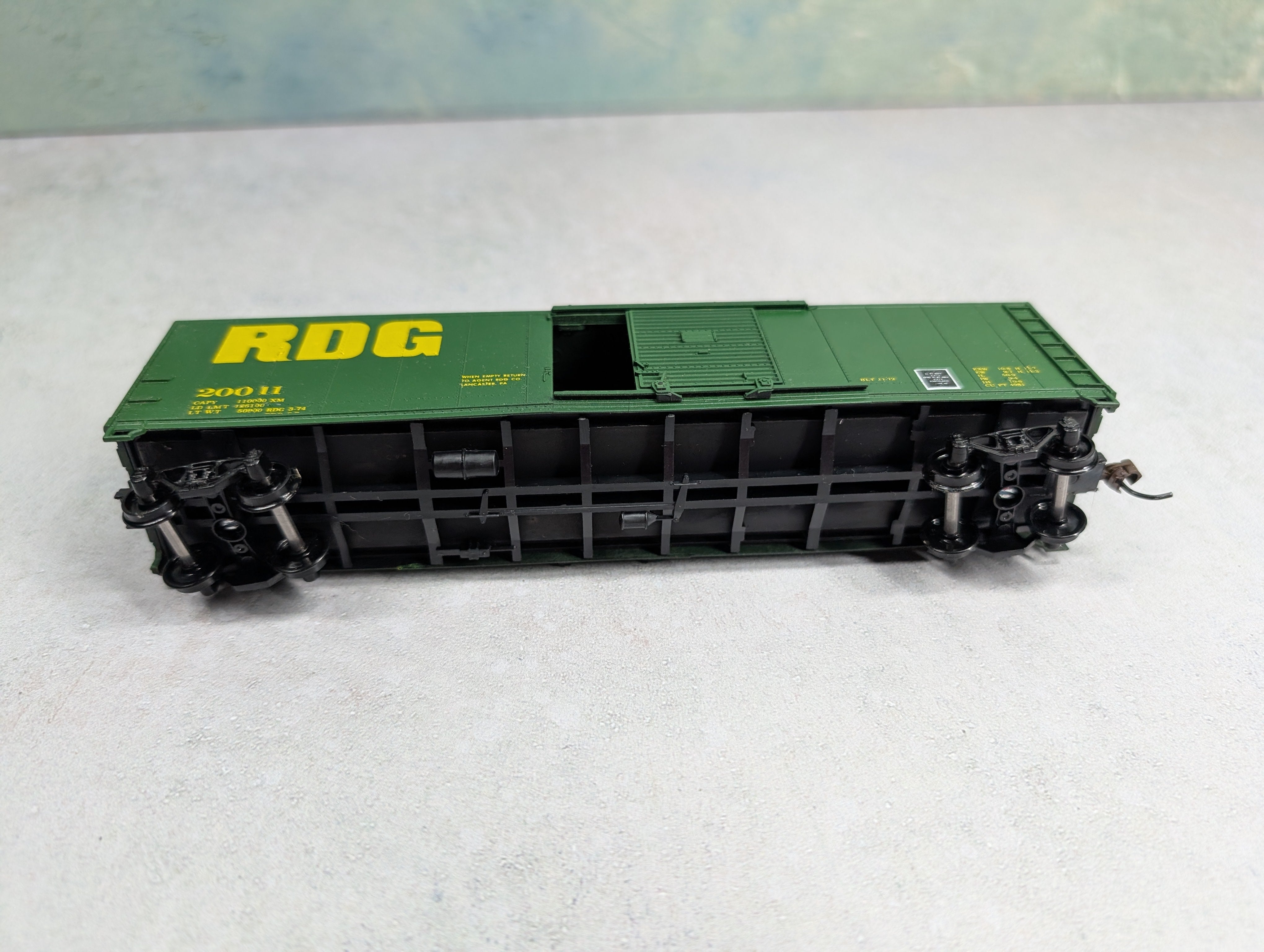 USED Athearn HO Scale 50' Box Car Reading RDG #20011