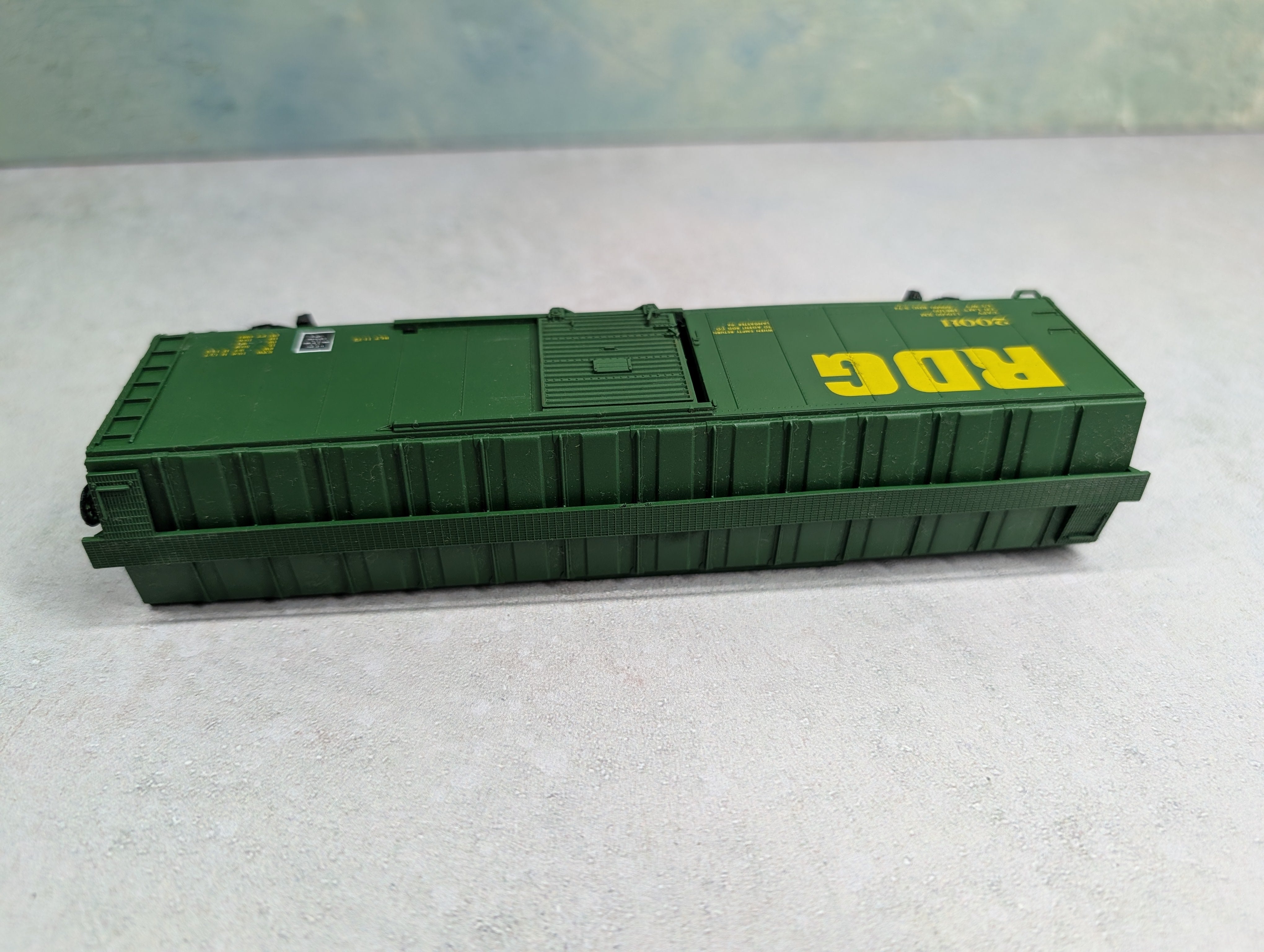 USED Athearn HO Scale 50' Box Car Reading RDG #20011