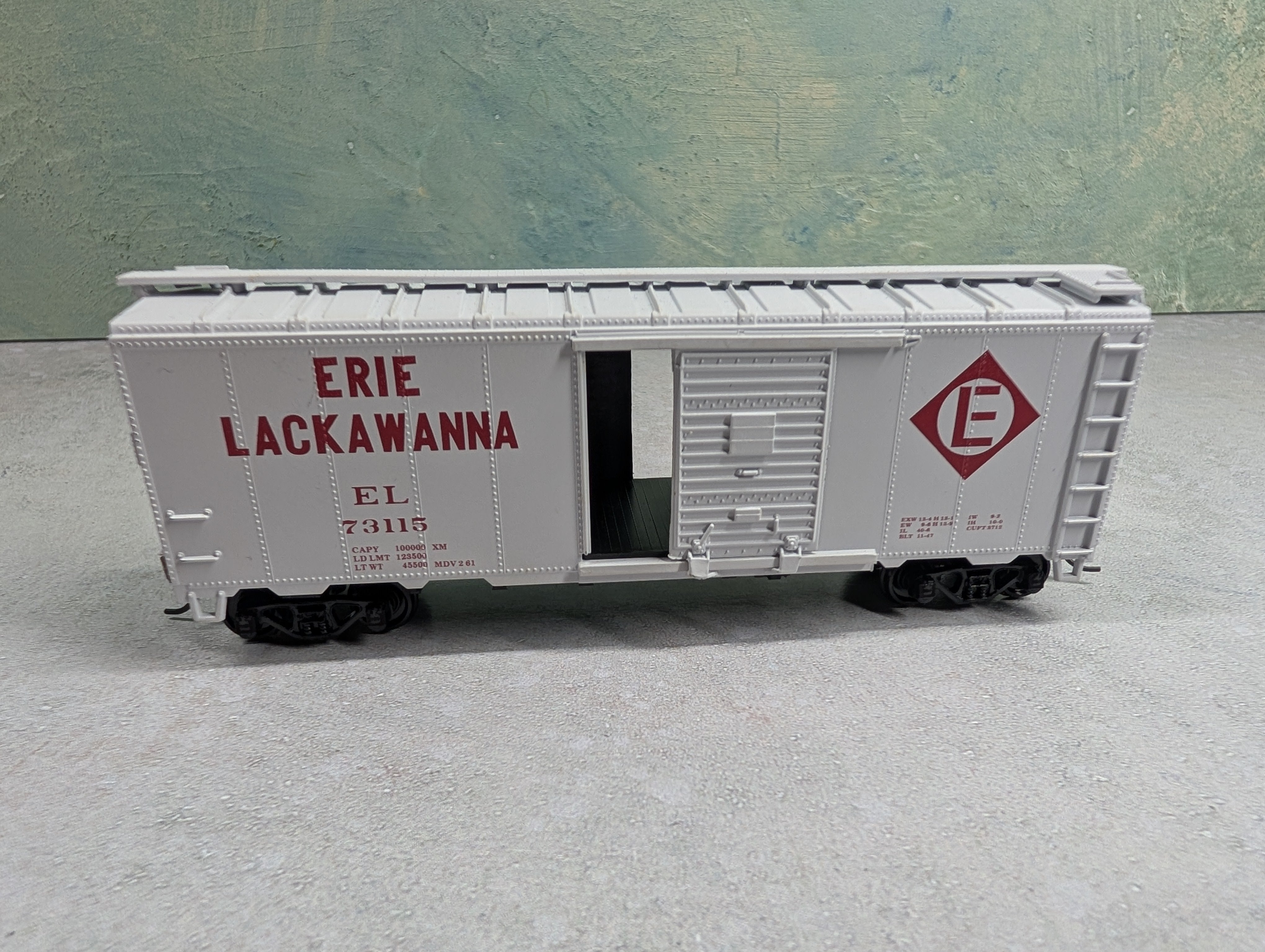 USED Athearn HO Scale 40' Box Car Erie Lackawanna EL #73115