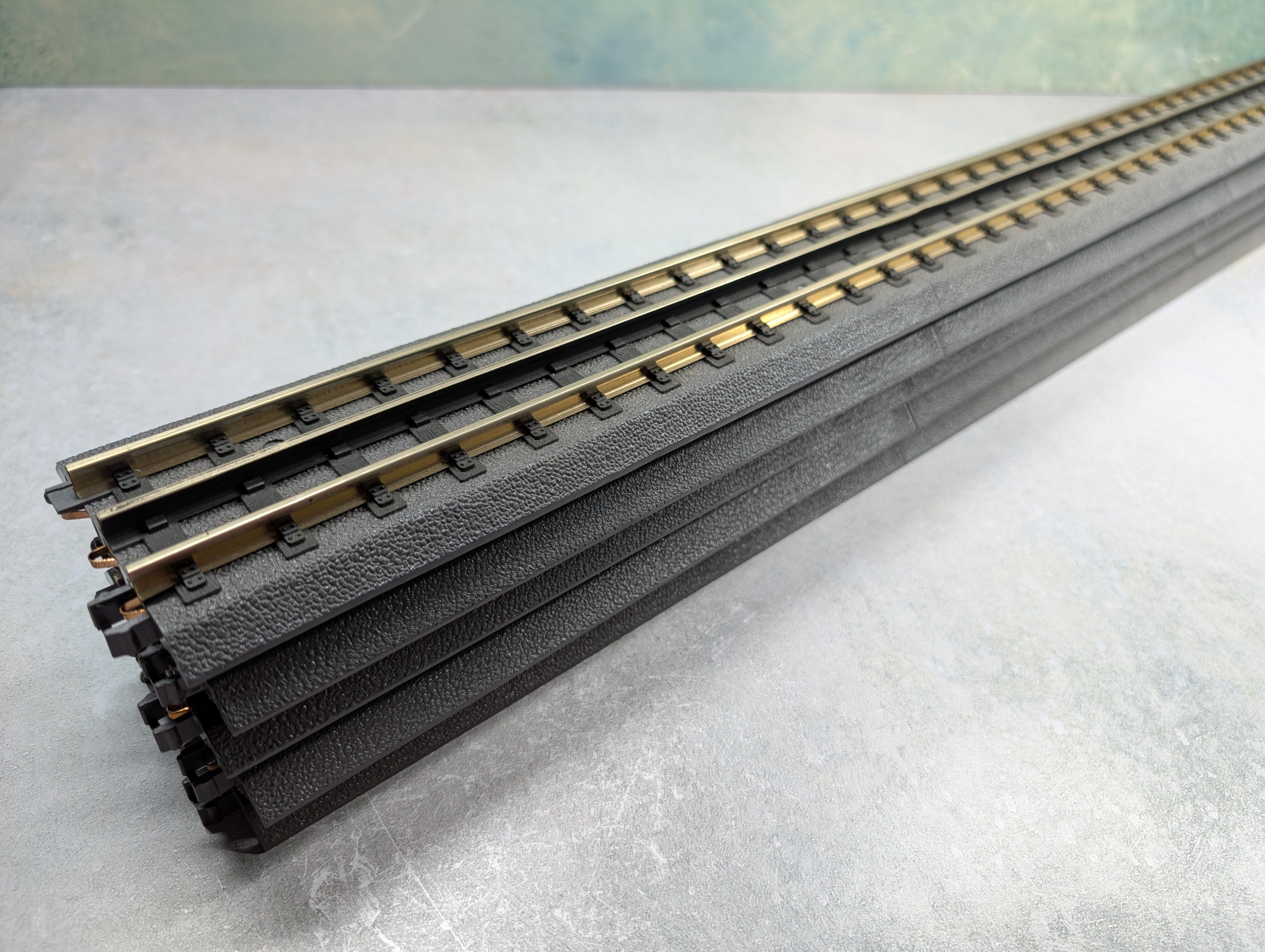 USED MTH O RealTrax 30" Straight Track (5 pcs)