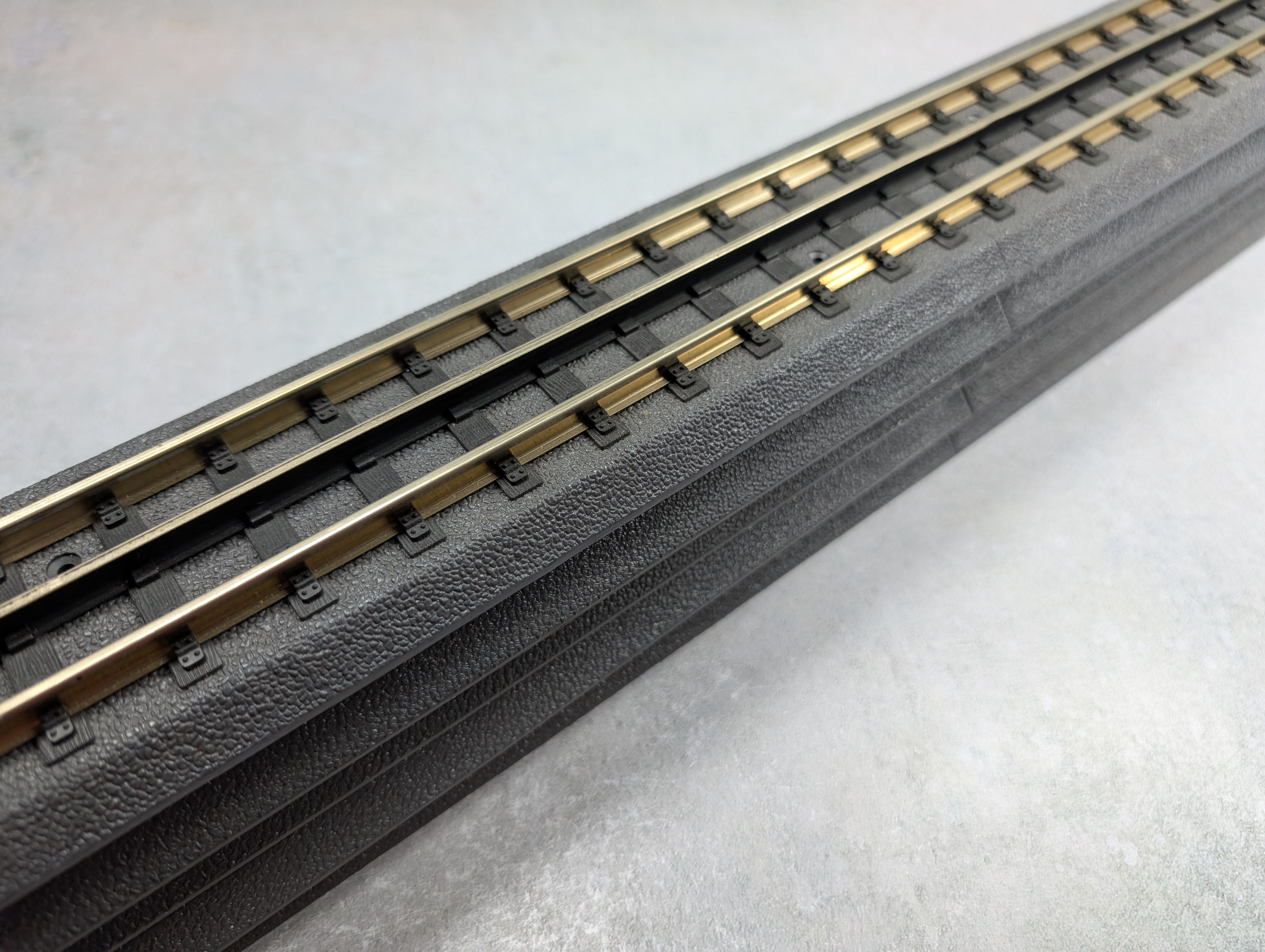 USED MTH O RealTrax 30" Straight Track (5 pcs)