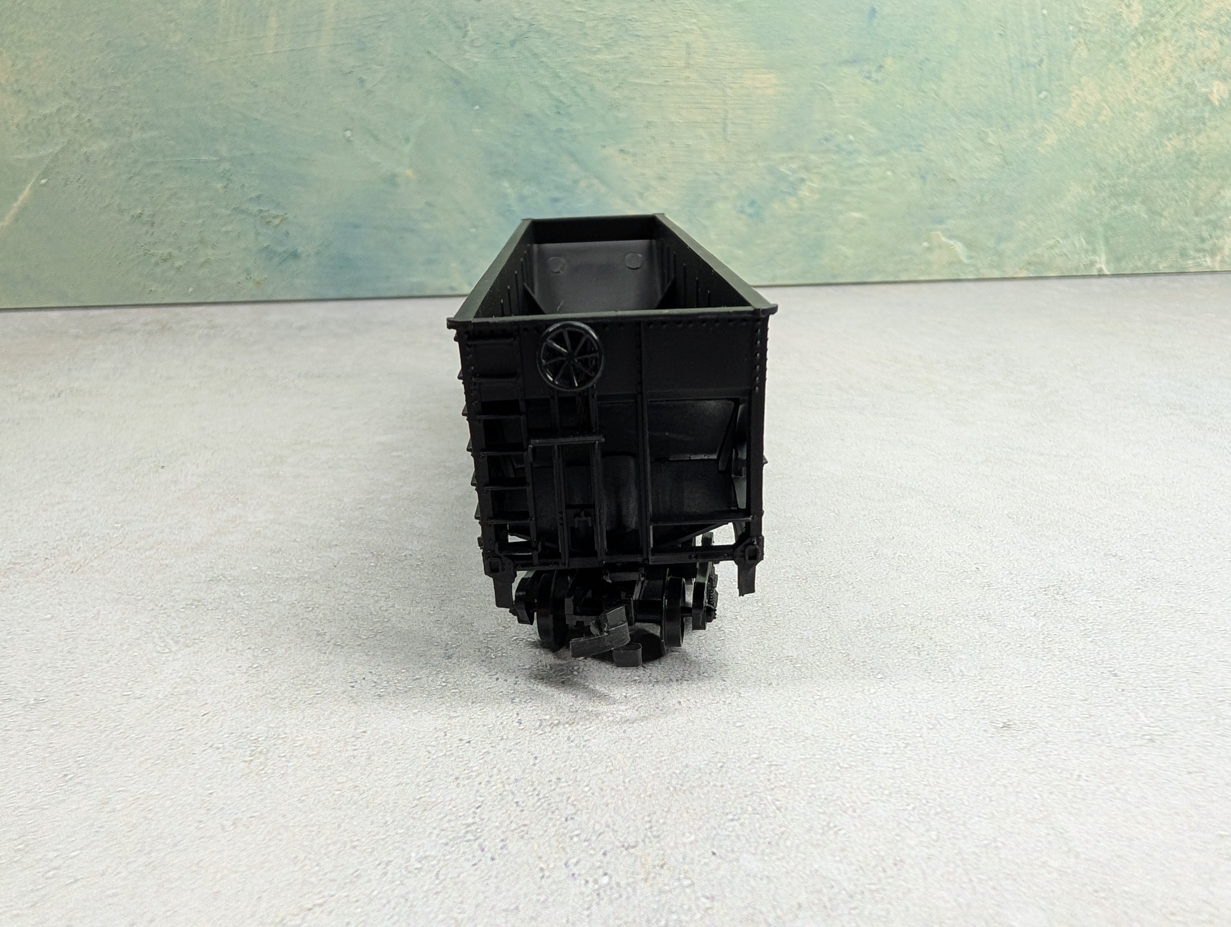 USED Life-Like HO Scale 100 Ton Hopper Reading RDG #41442 (2 pcs)