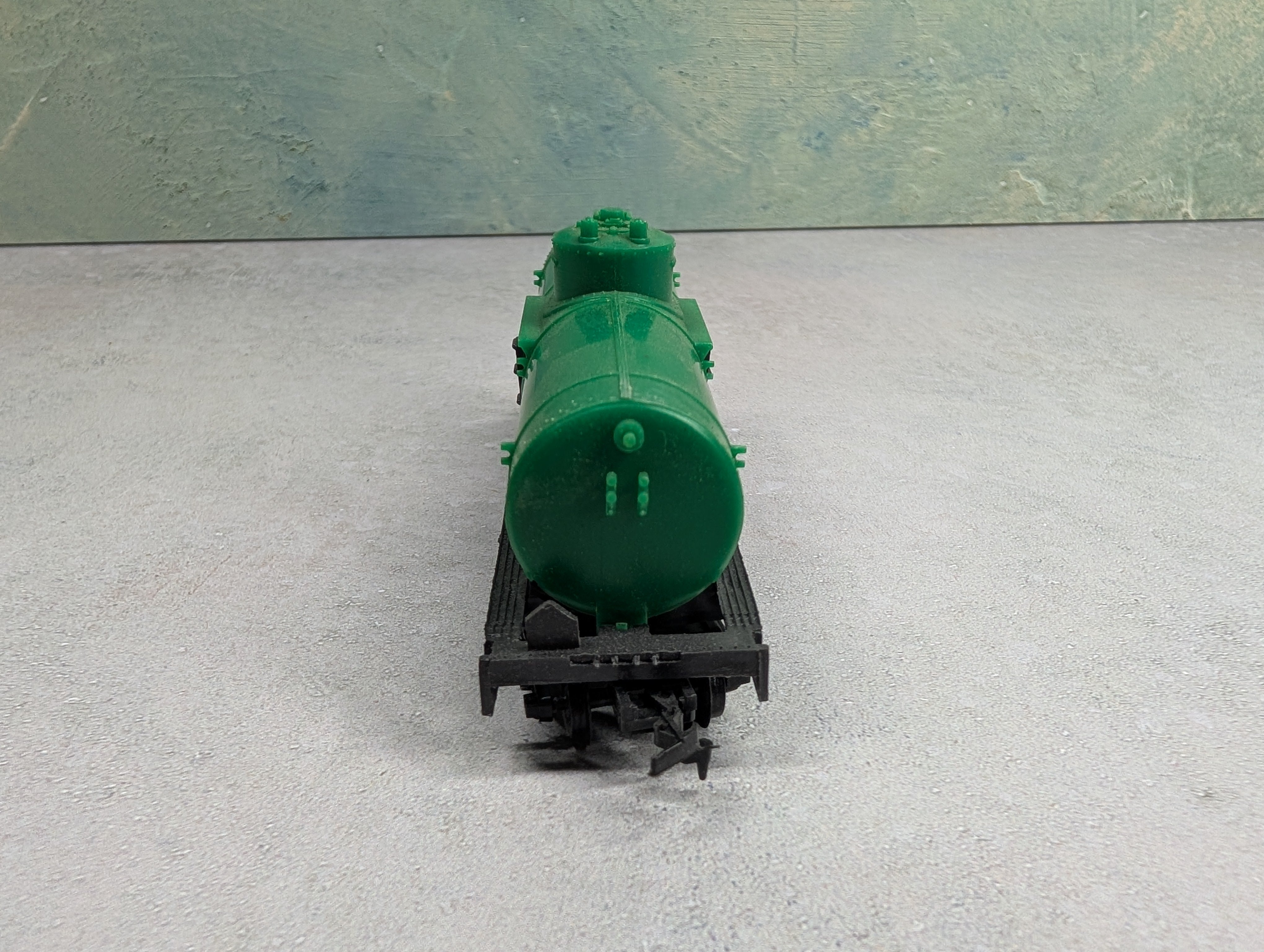 USED Life-Like HO Scale Single Dome Tank Car Cities Service CSOX #2545