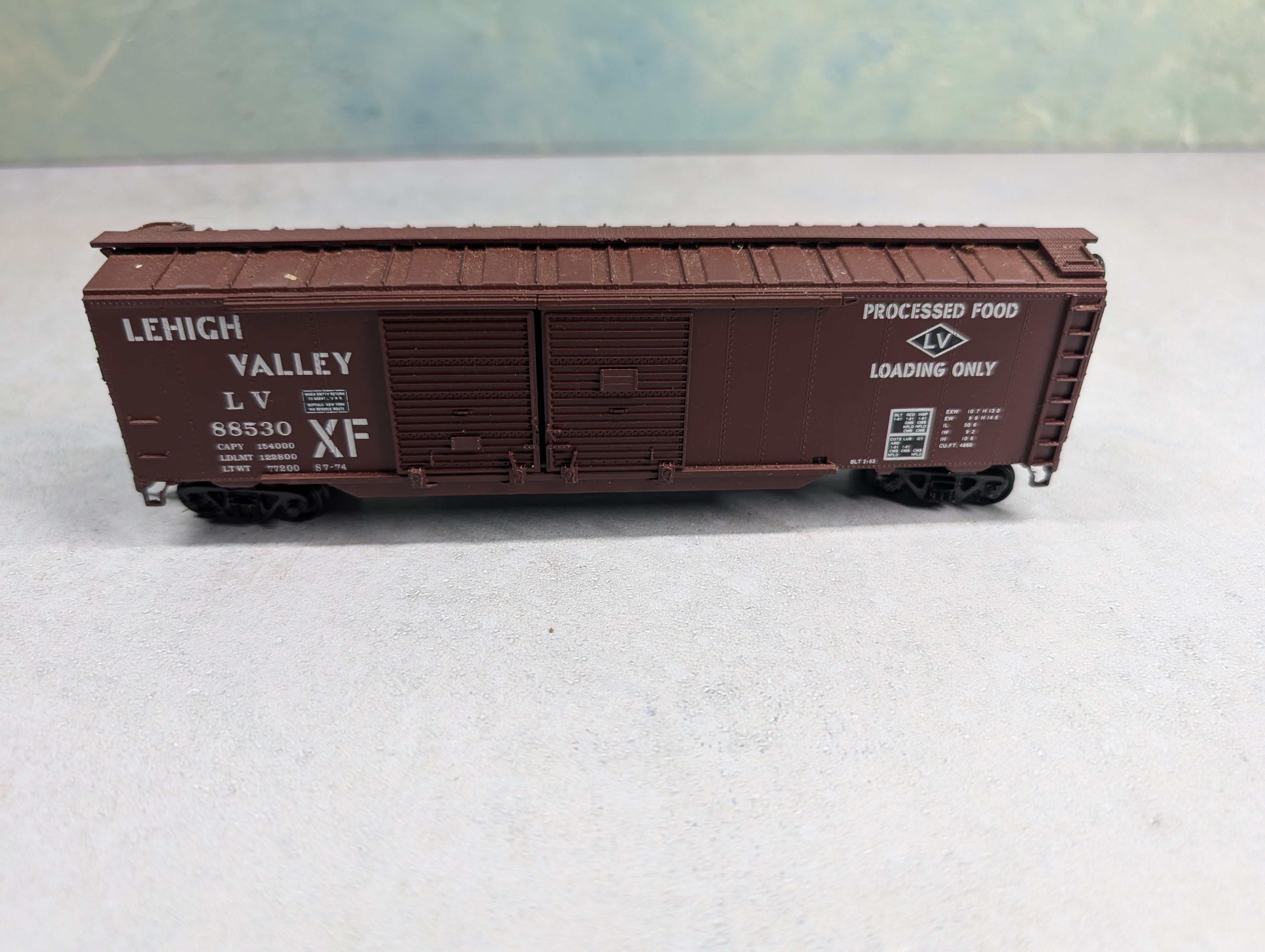 USED Athearn HO Scale 50' Box Car Lehigh Valley LV #88530