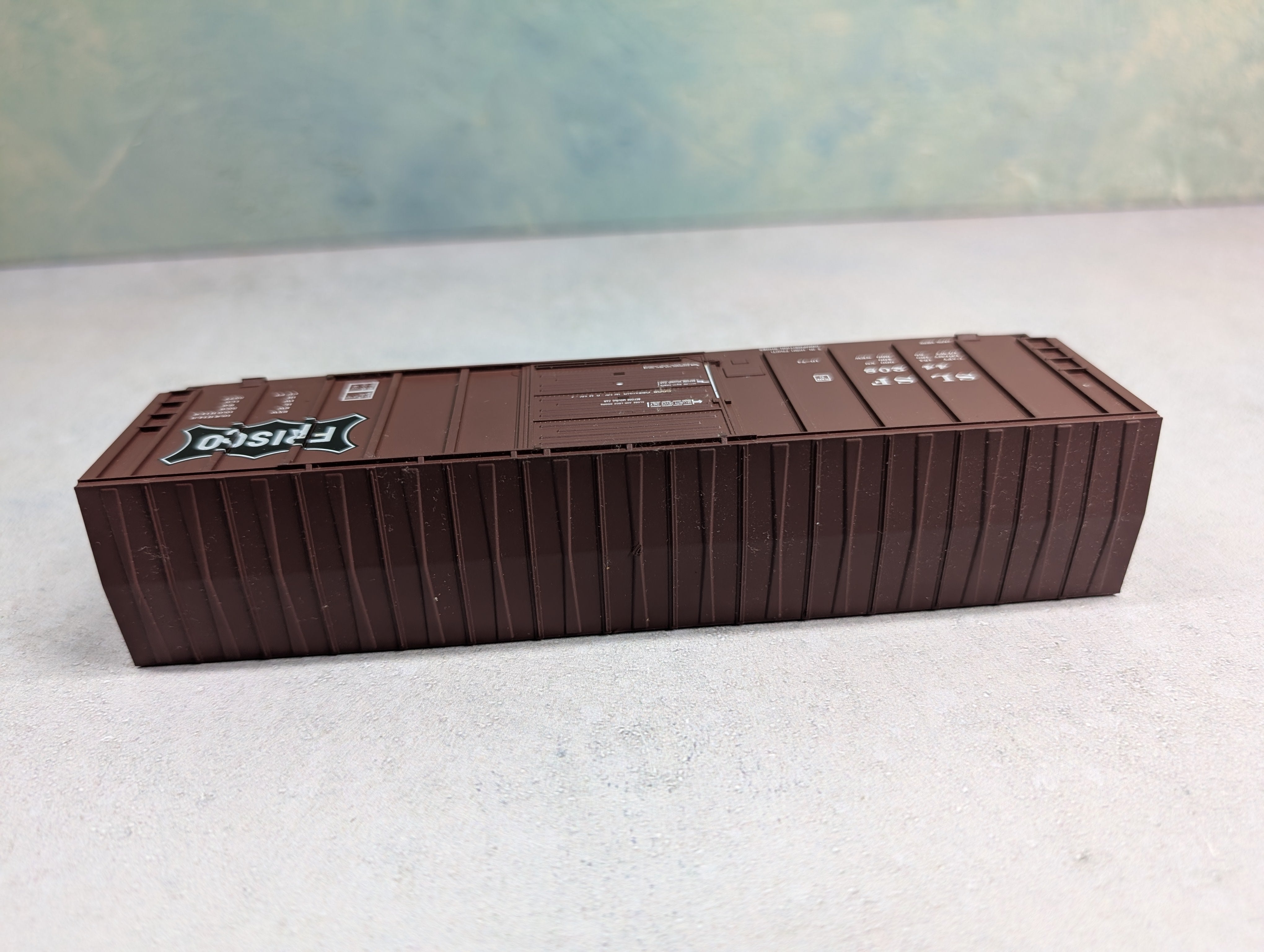 USED Roundhouse HO Scale 50' Box Car Frisco SLSF #44208