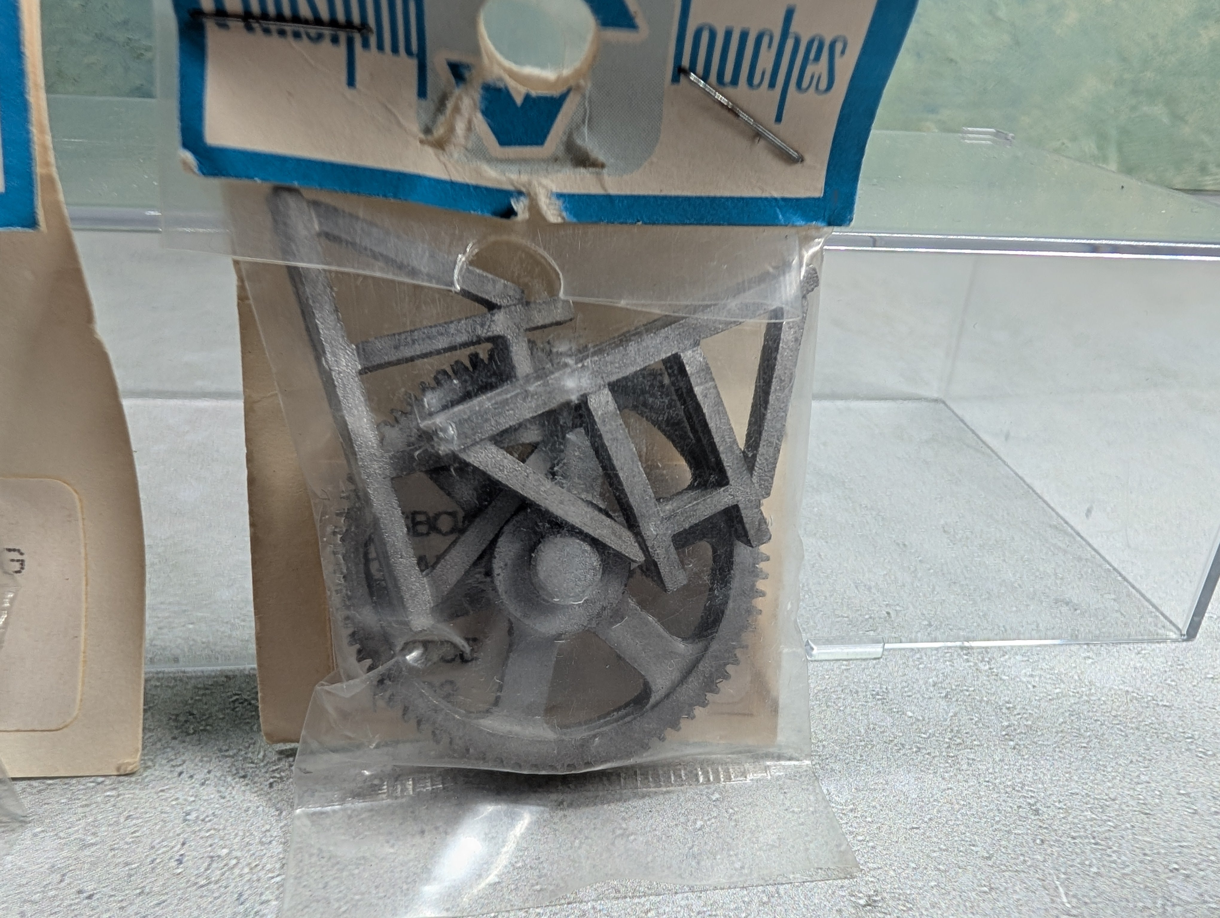 Selley #675-000461 HO Scale Gear & Bracing, Details Finishing Touches (2 pcs)