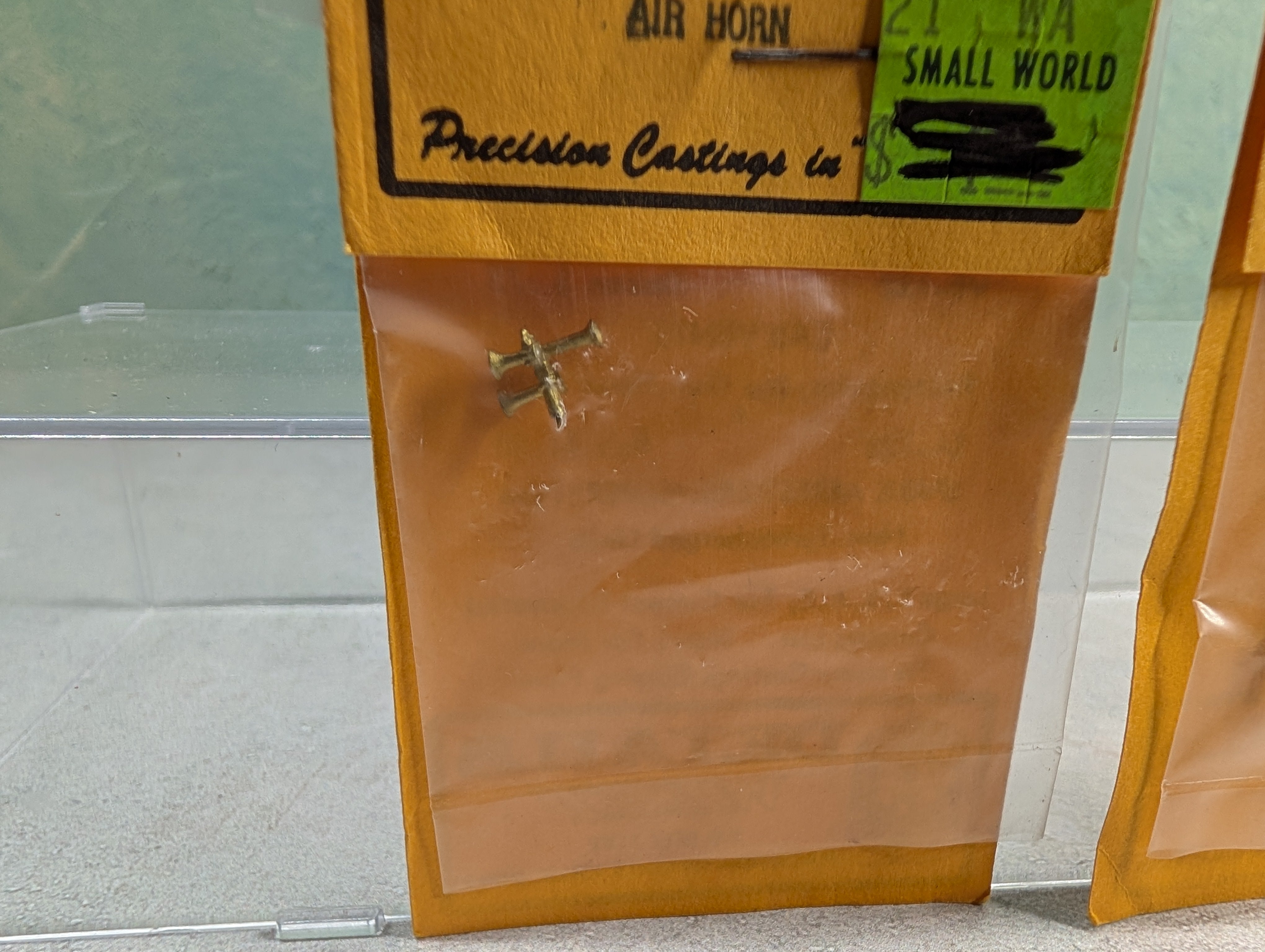 Details West AH175 HO Scale Nathon P3 Air Horn, Brass Detail Parts (2 pcs)
