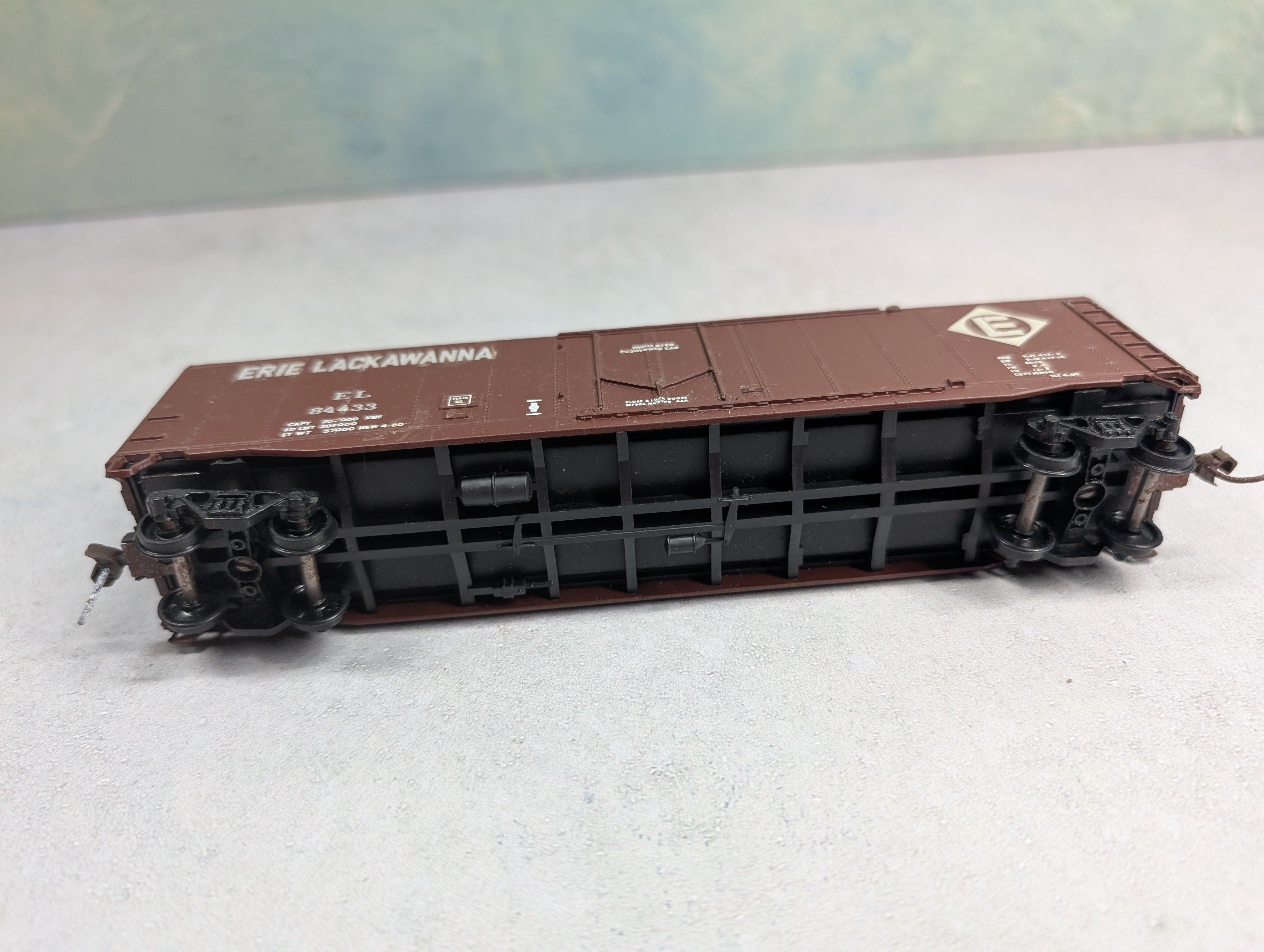 USED Athearn HO Scale 50' Box Car Erie Lackawanna EL #84433 Decal
