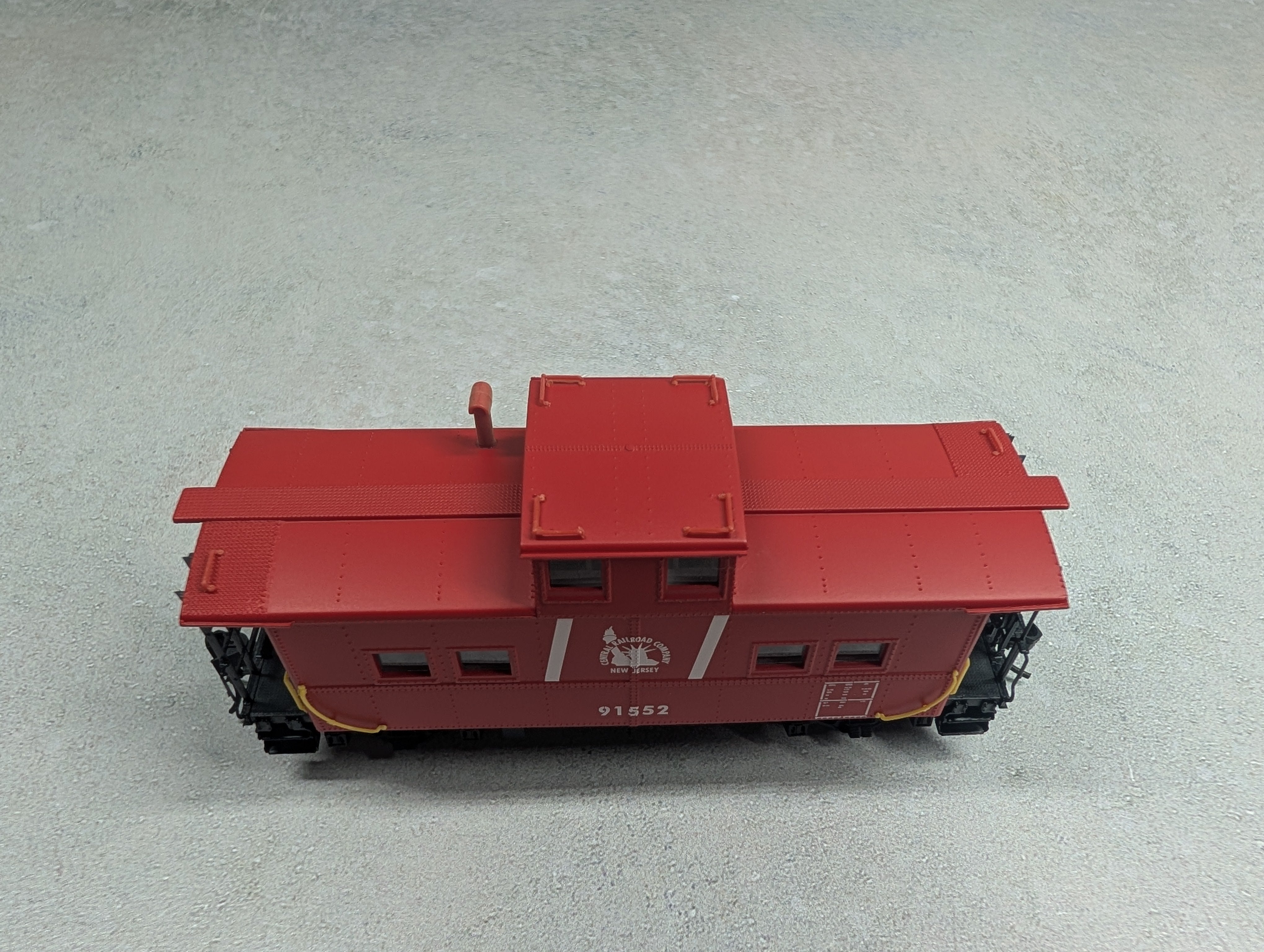 USED Life-Like 31261 HO Scale Center Cupola Steel Caboose, Proto 2000 Jersey Central CNJ #91552