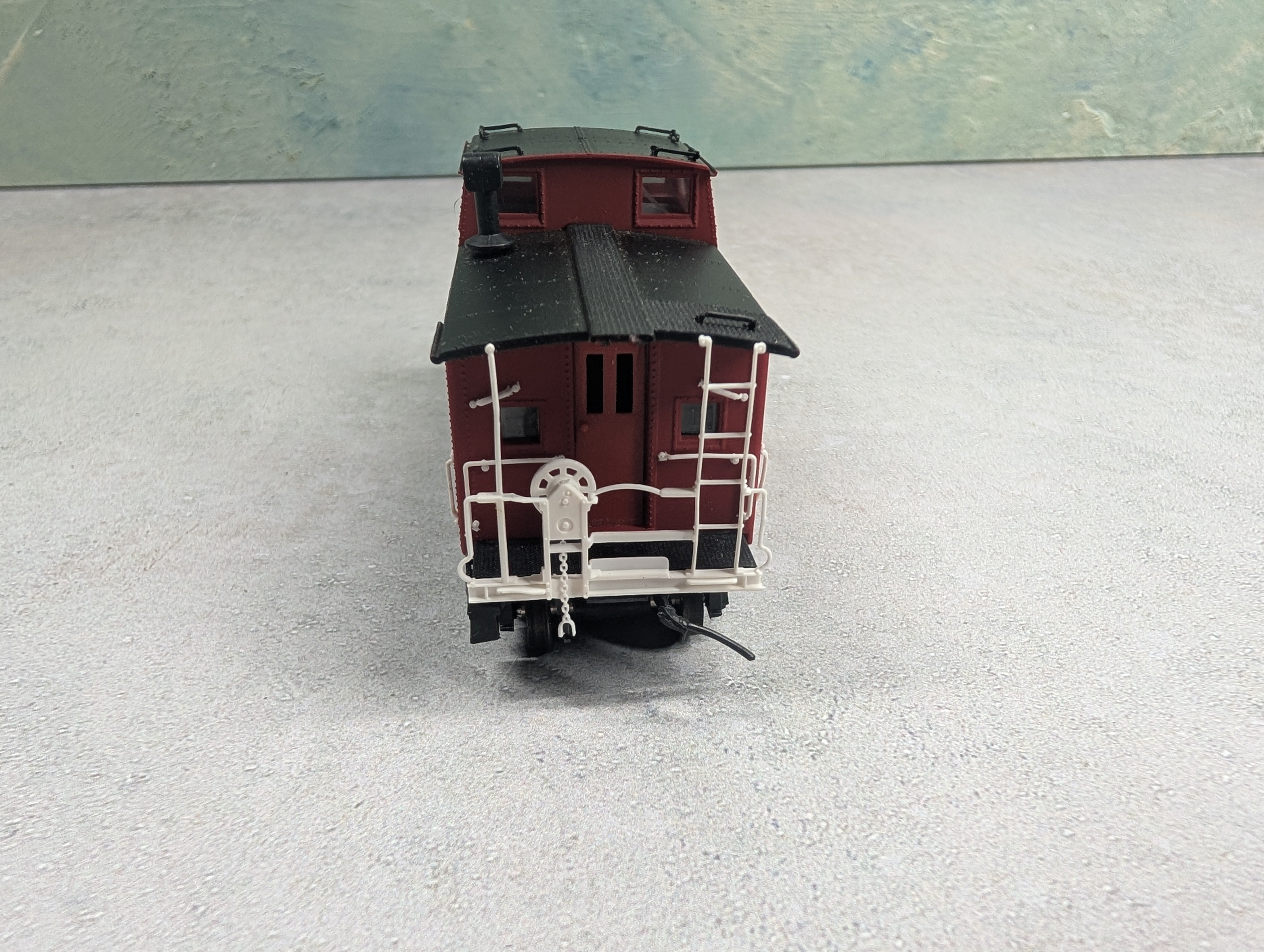 USED Life-Like HO Scale Center Cupola Steel Caboose, Proto 2000 Rock Island #17604