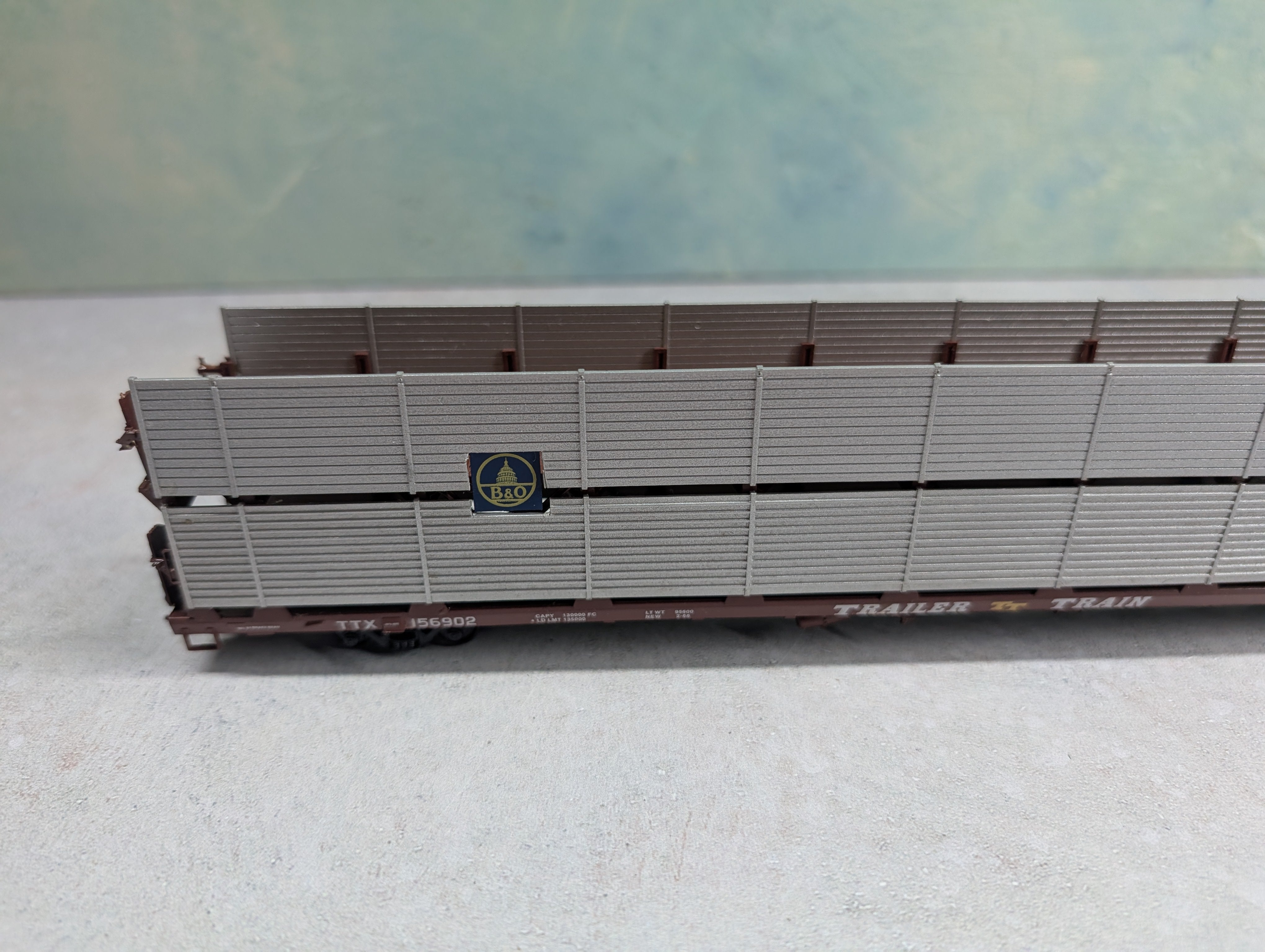 USED Accurail HO Scale Auto Rack Baltimore and Ohio TTX #156902 Needs Repairs