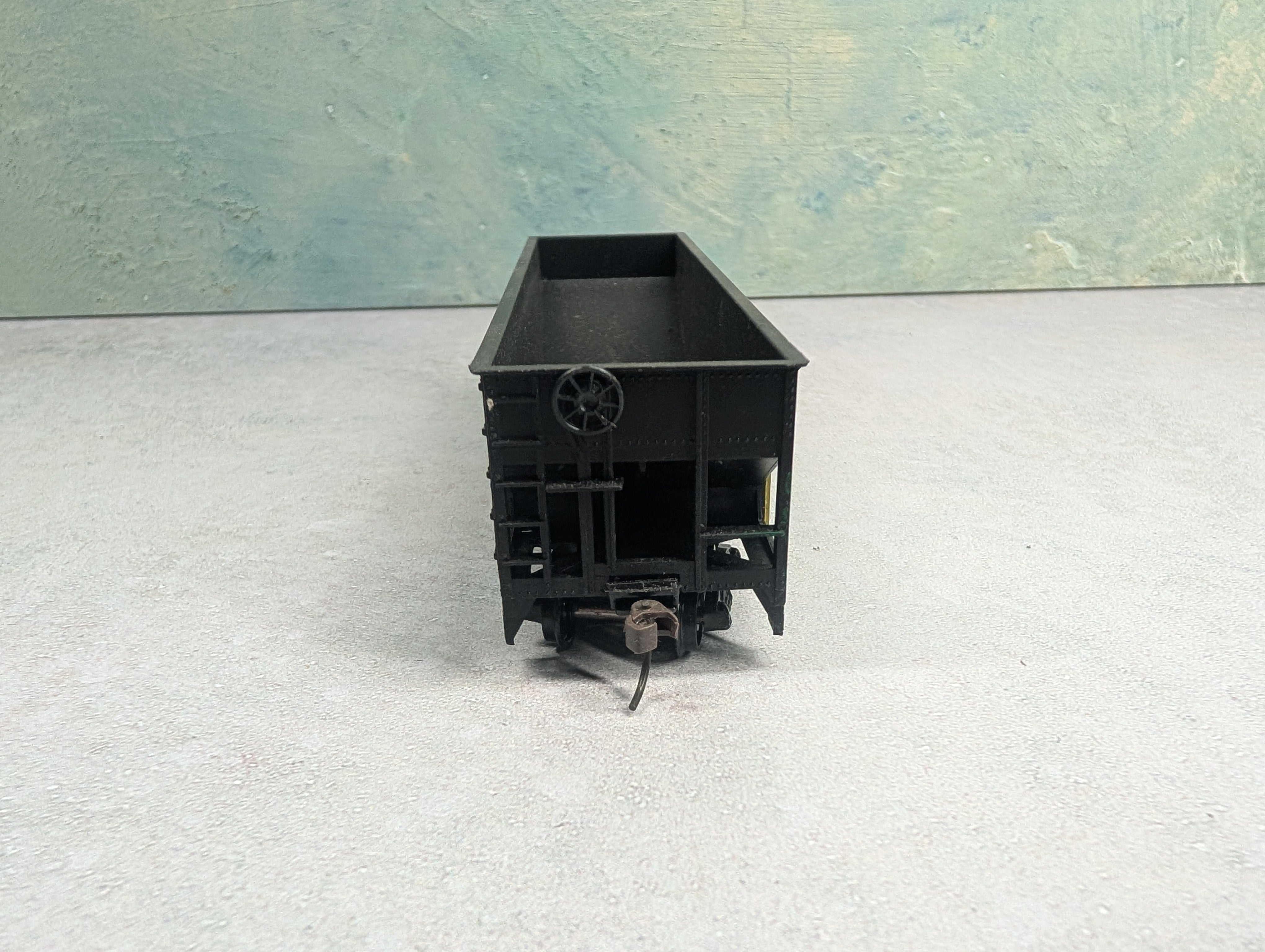 USED Roundhouse HO Scale Open Hopper Erie Lackawanna EL #32564