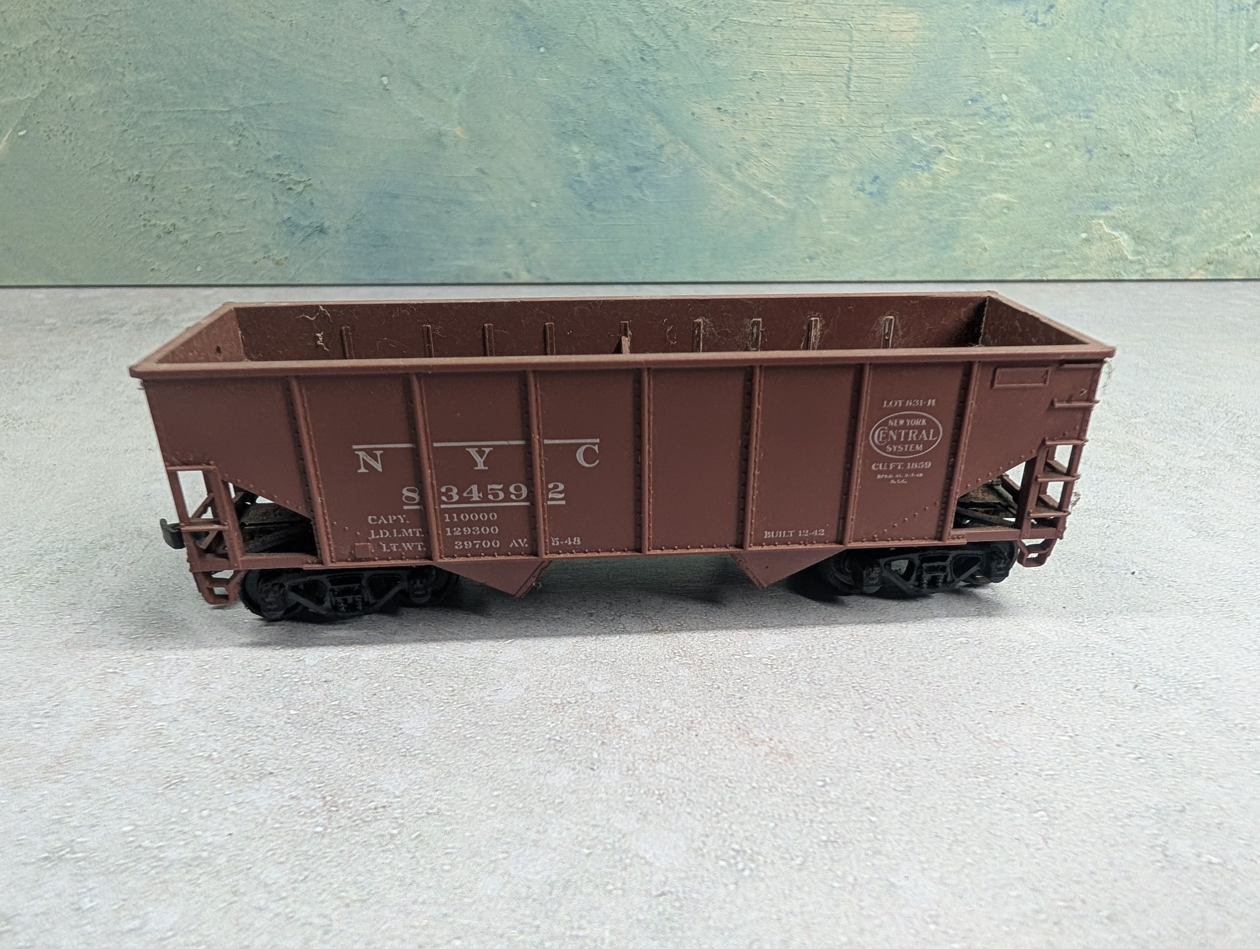 USED Athearn HO Scale 2 Bay Open Hopper New York Central NYC #834592