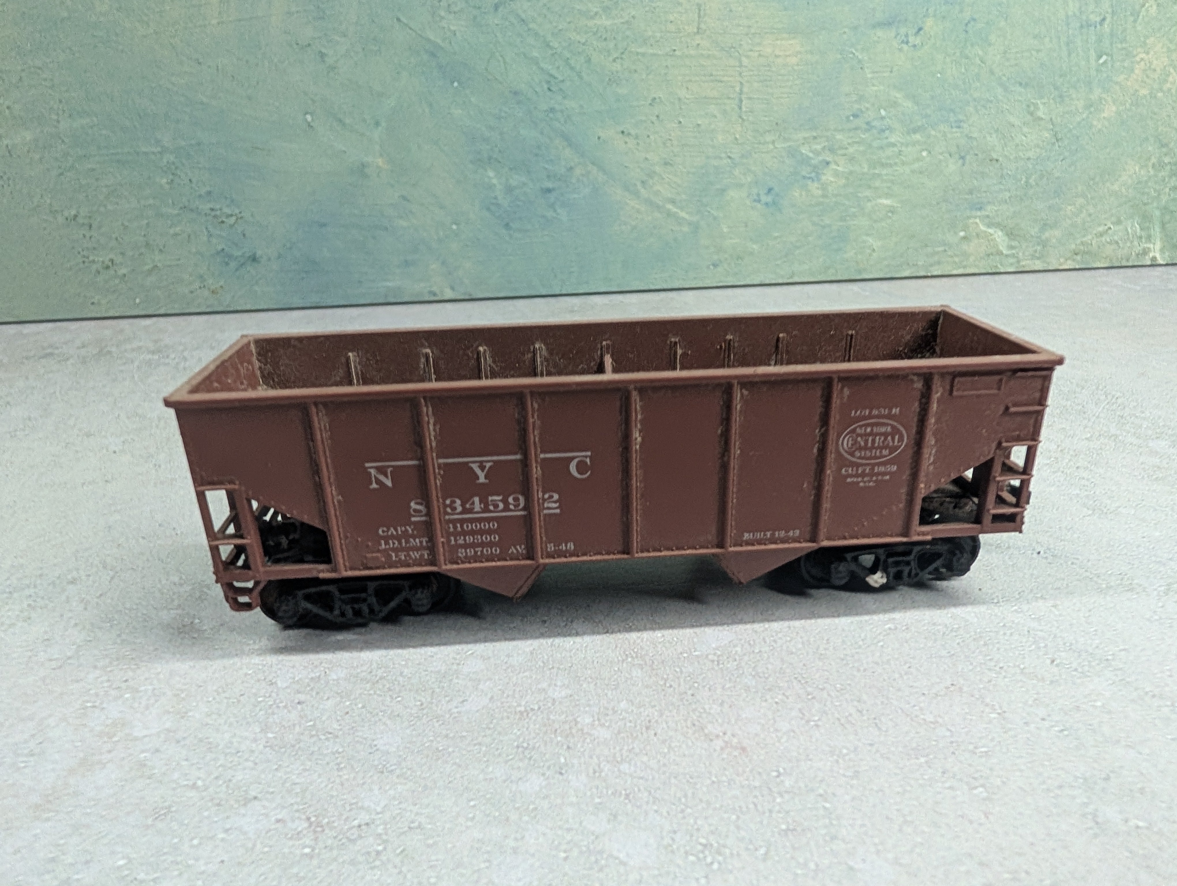 USED Athearn HO Scale 2 Bay Open Hopper New York Central NYC #834592