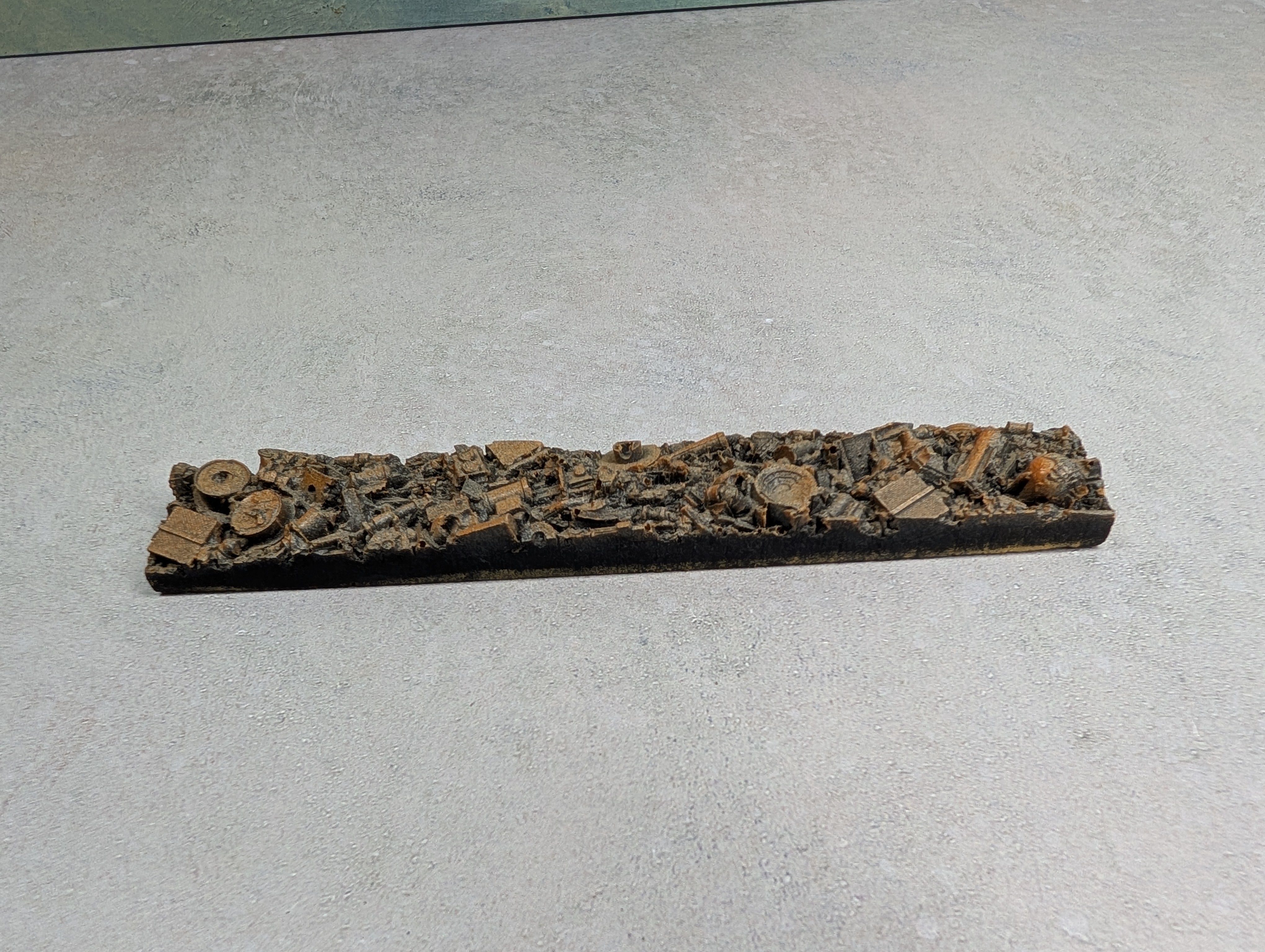 USED HO Scale Scrap Load for Gondola