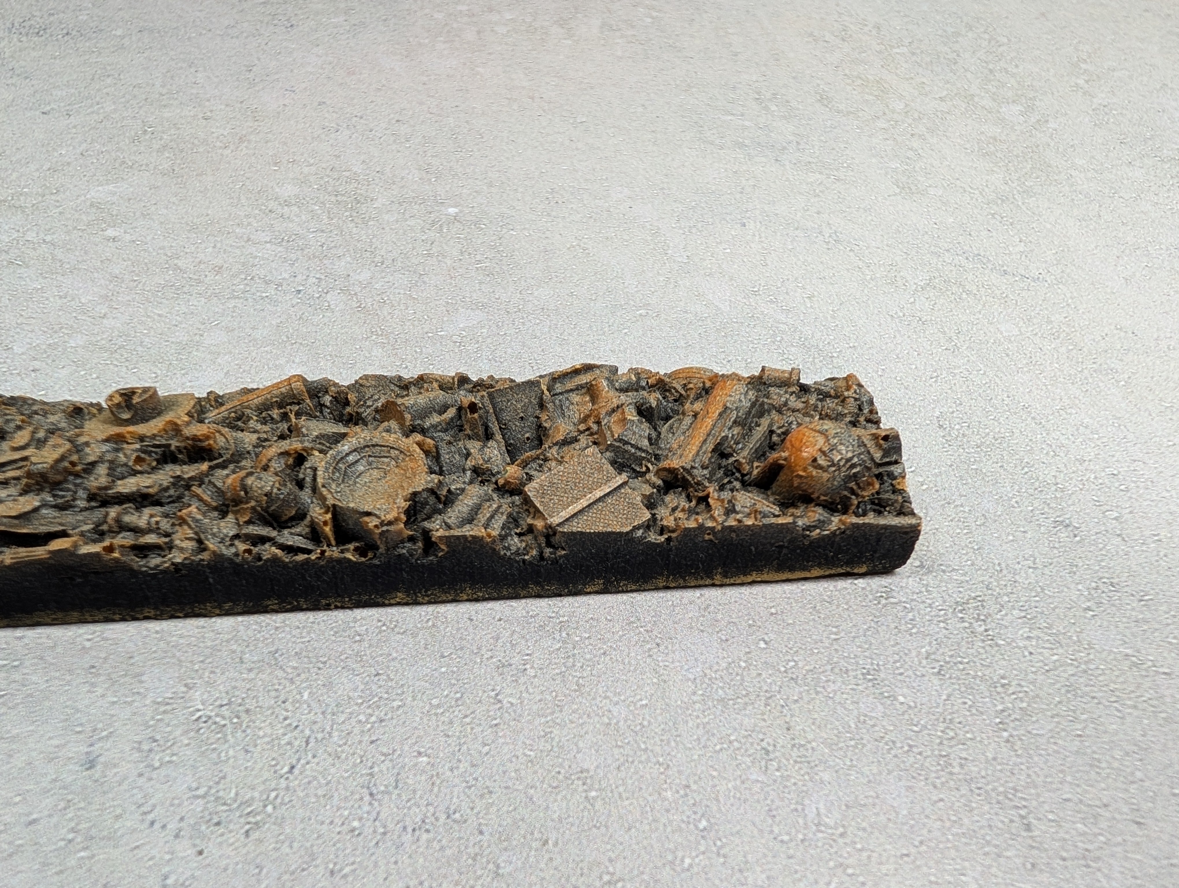 USED HO Scale Scrap Load for Gondola