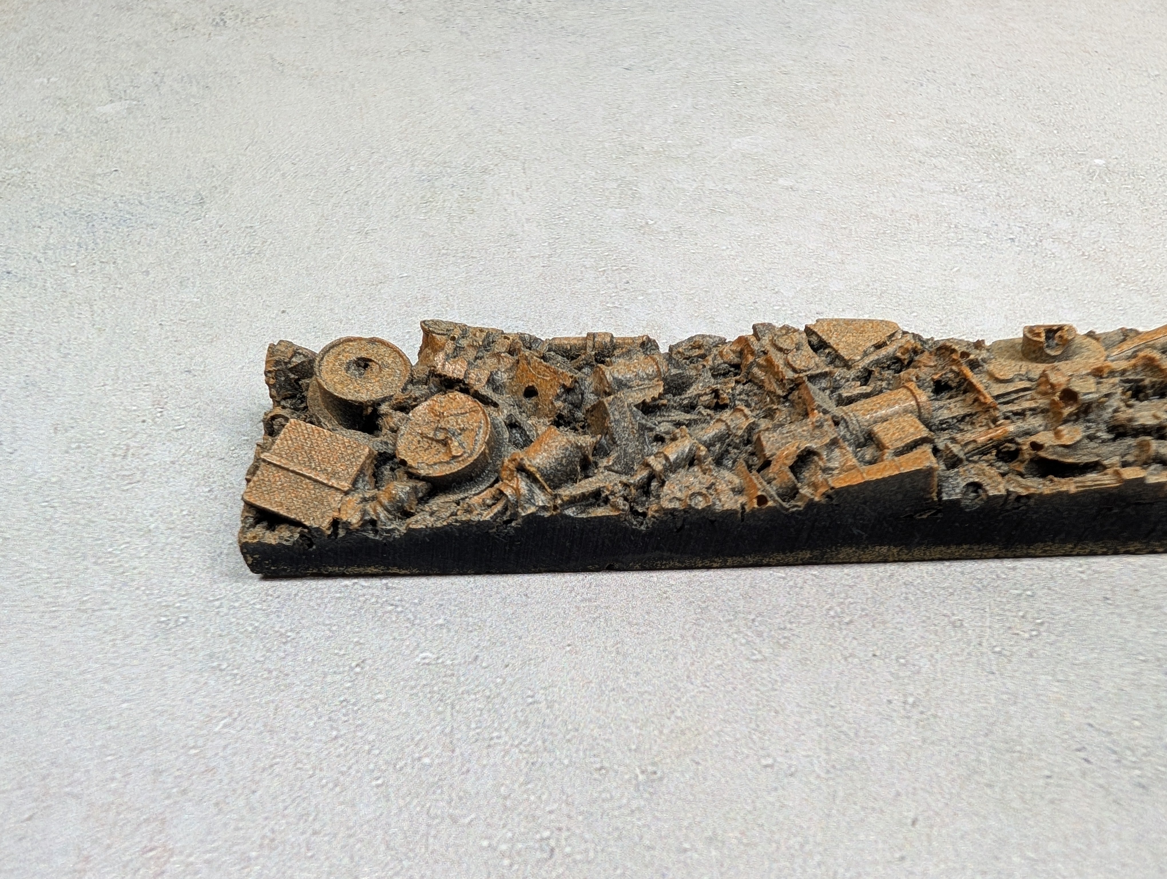 USED HO Scale Scrap Load for Gondola