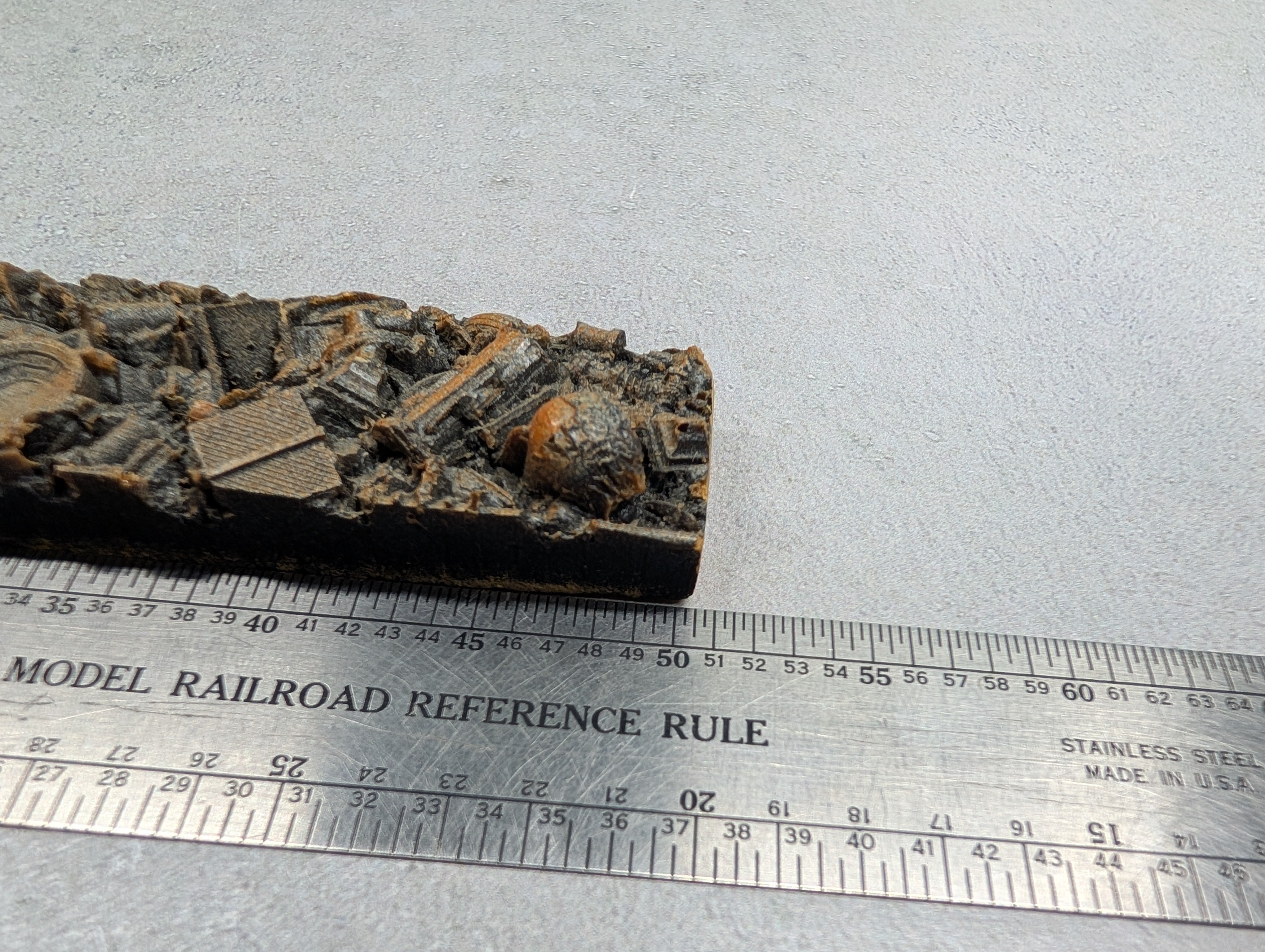 USED HO Scale Scrap Load for Gondola