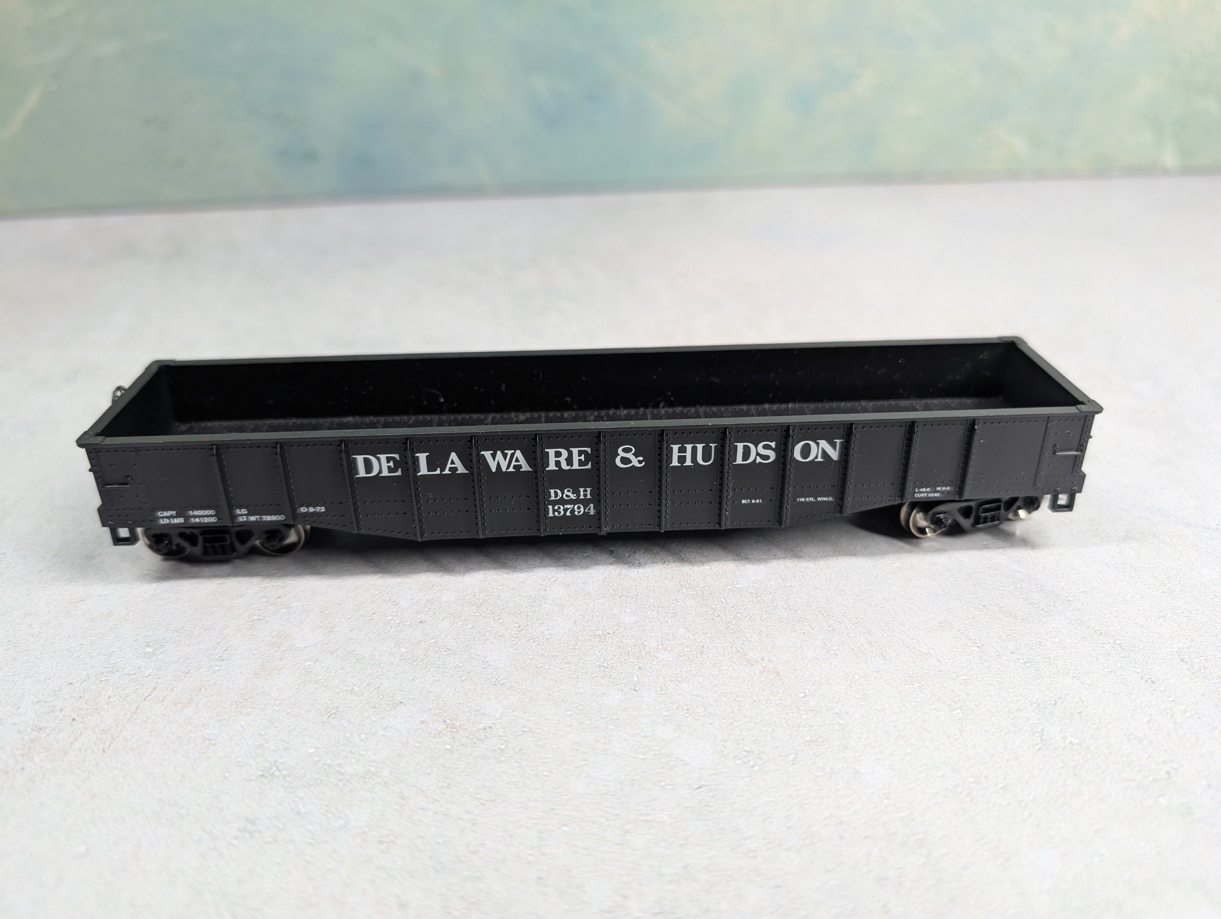 USED Athearn HO Scale Gondola Delaware and Hudson DH #13794