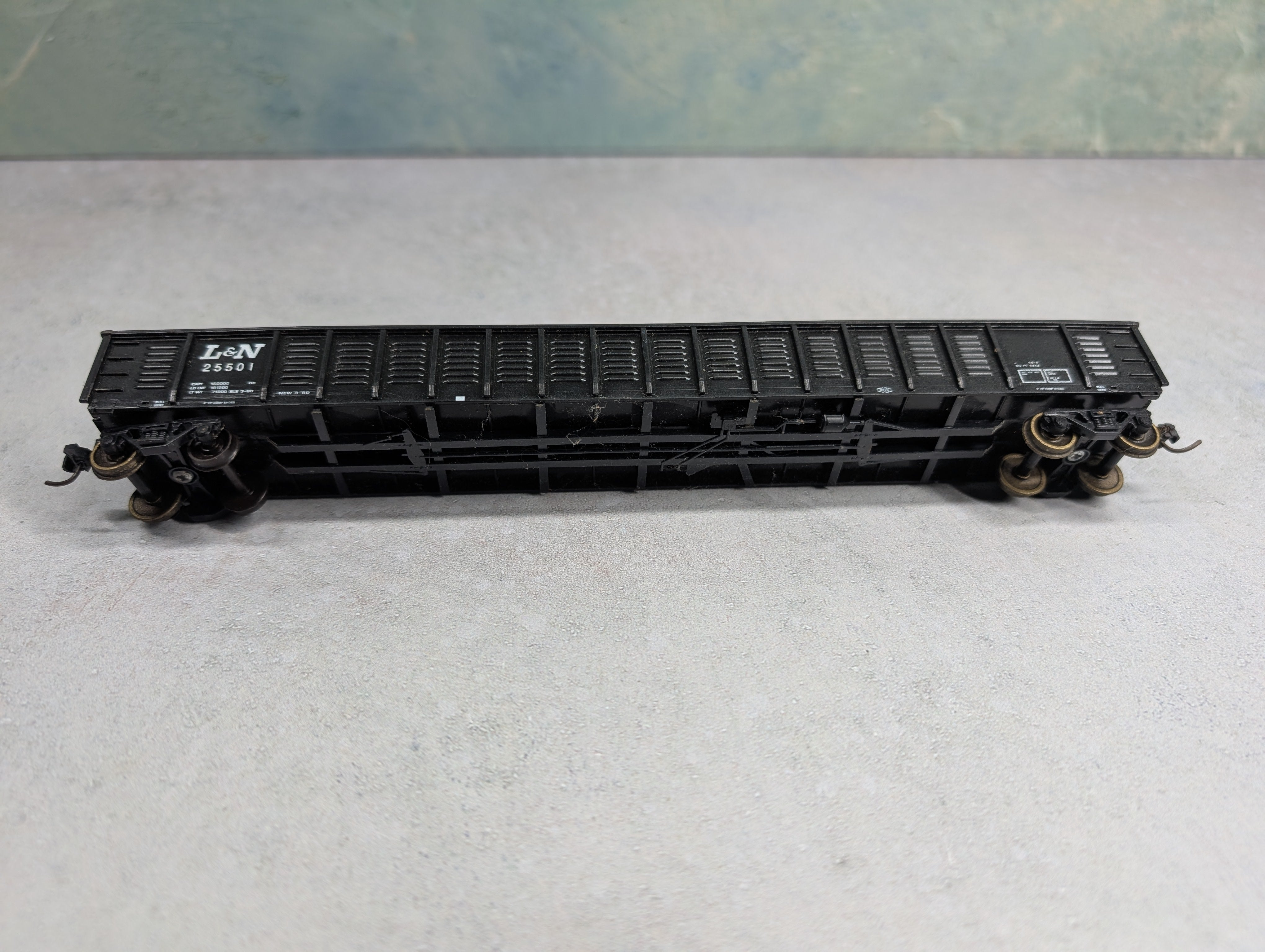USED HO Scale 65' Mill Gondola Louisville & Nashville L&N #25501