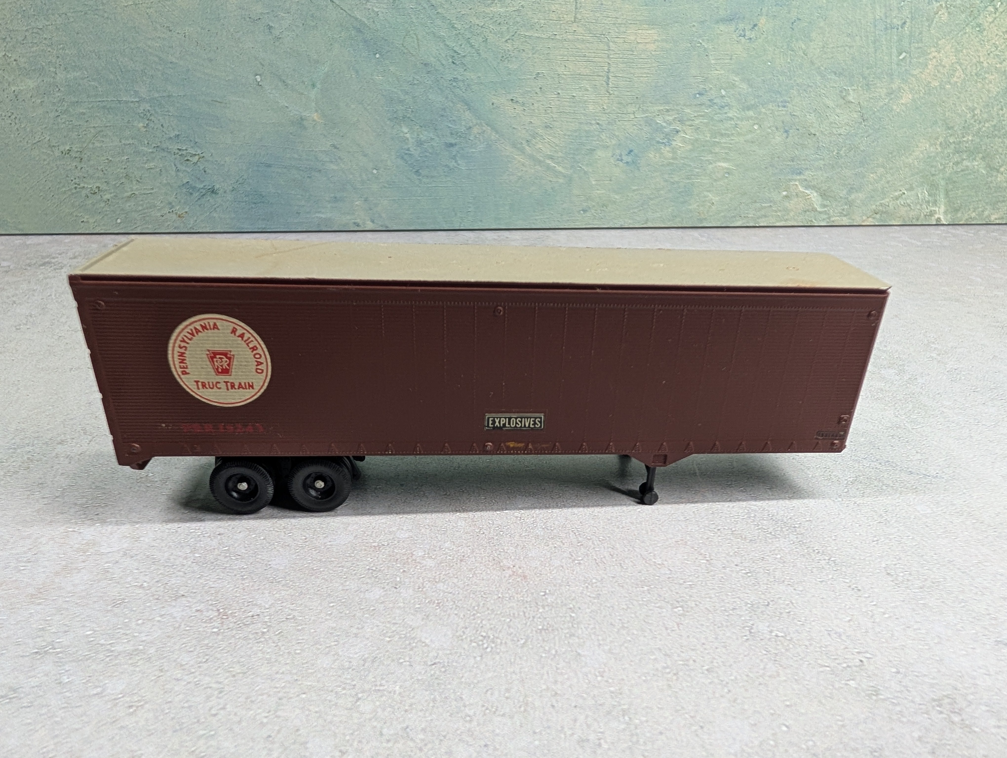USED HO Scale 40' Trailer Pennsylvania
