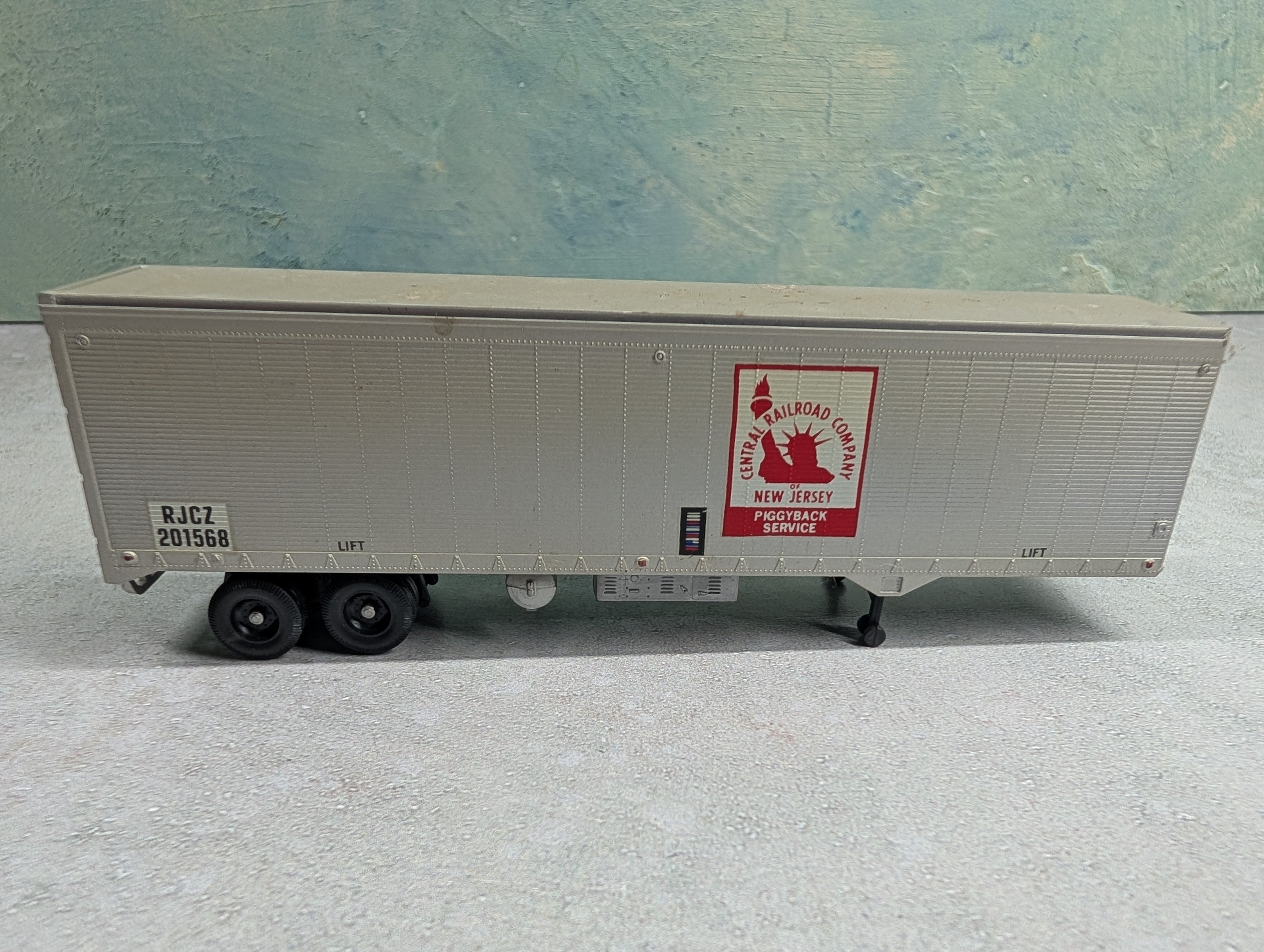 USED HO Scale 40' Trailer Central Railroad of New Jersey RJCZ #201568