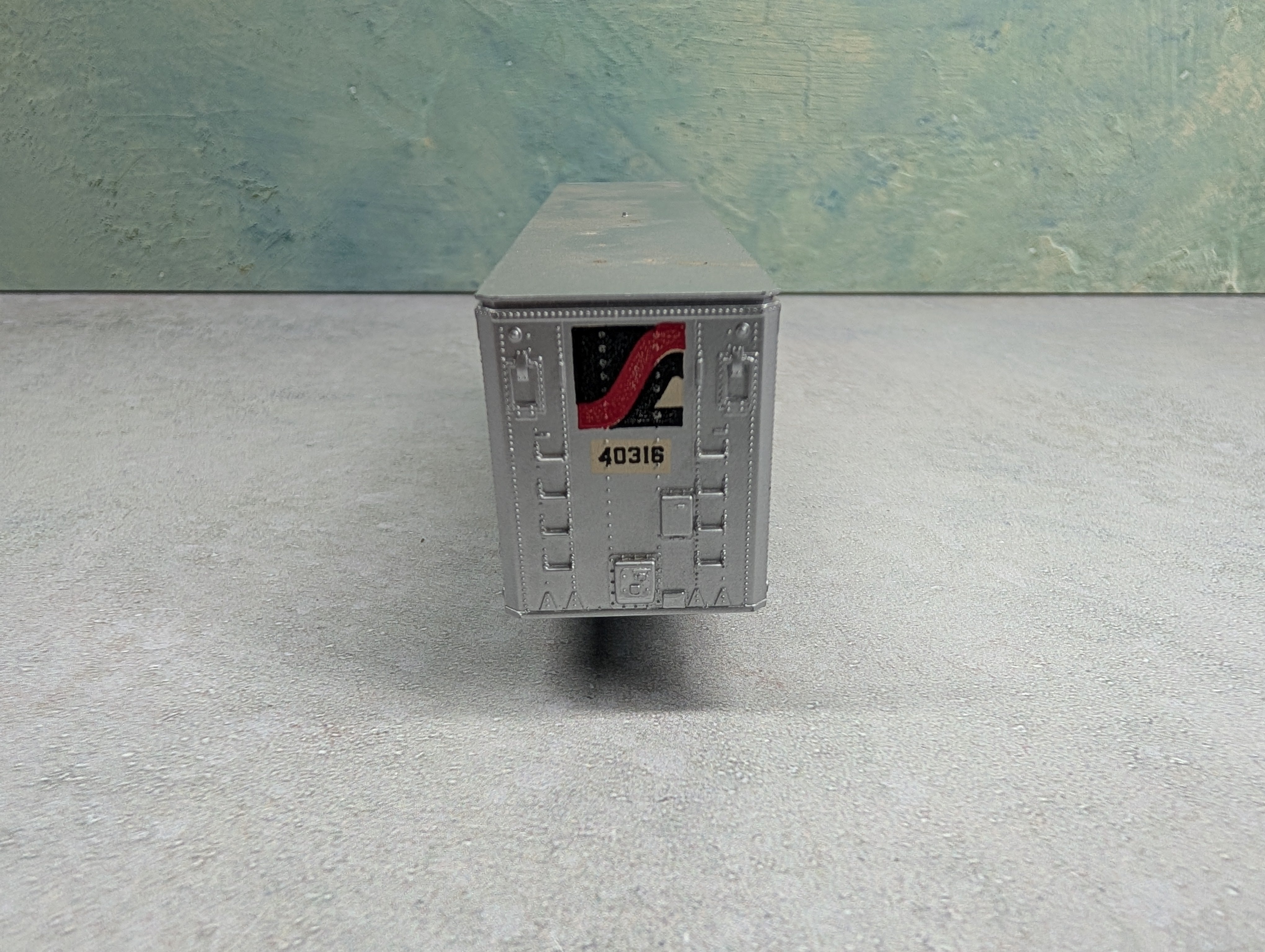 USED HO Scale 40' Trailer Sealand #40316