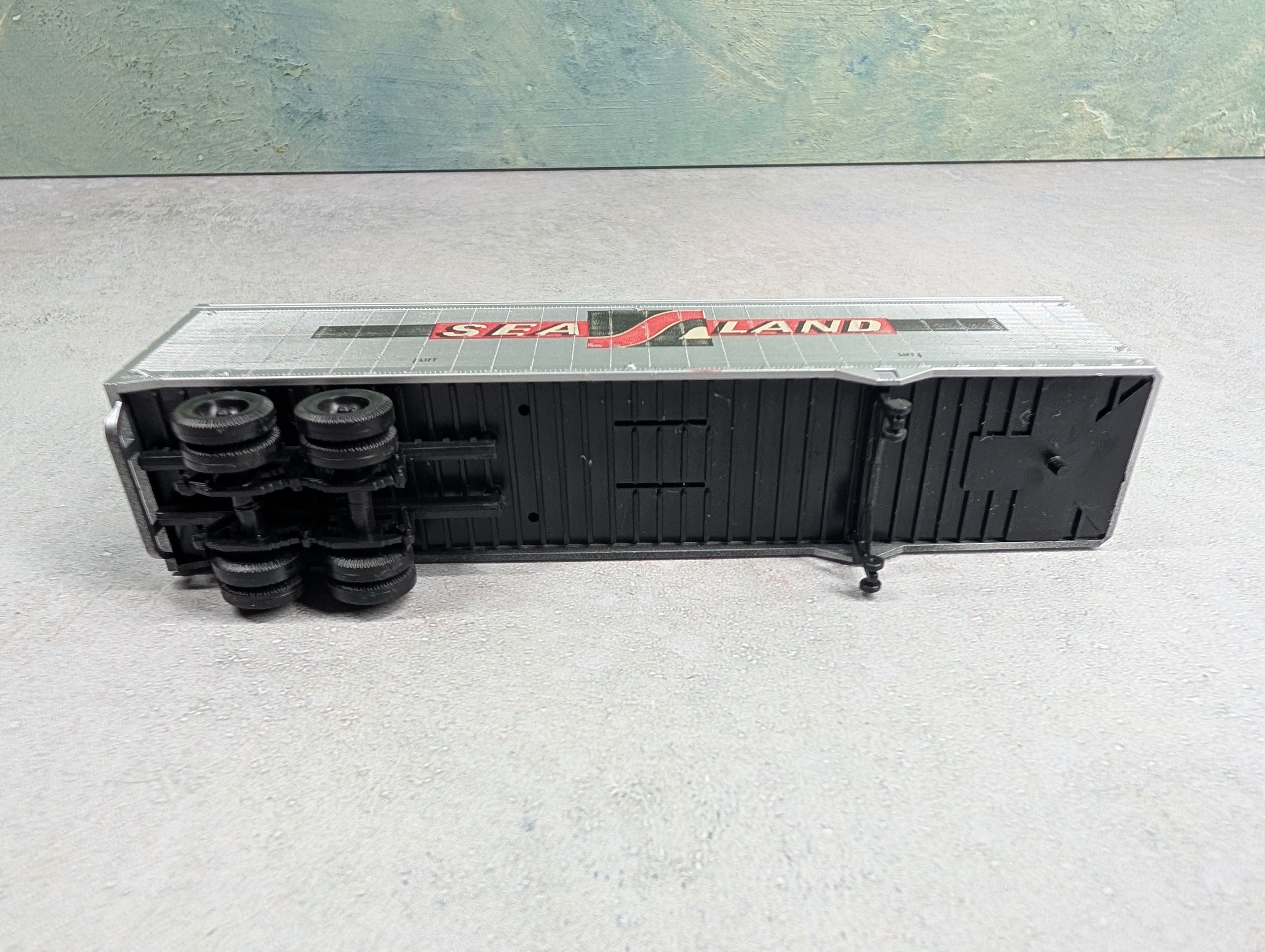 USED HO Scale 40' Trailer Sealand #40316