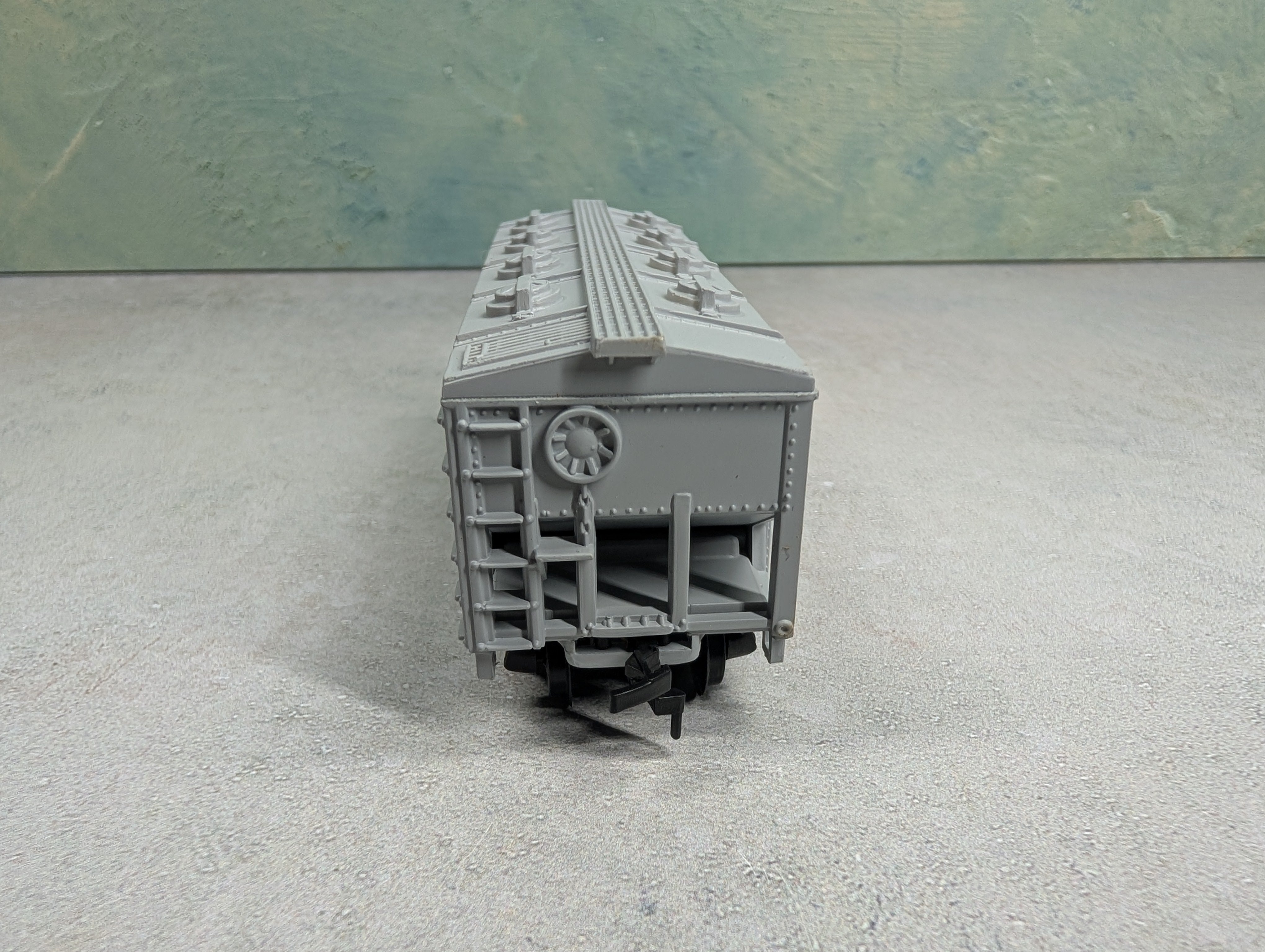 USED Model Power HO Scale Covered Hopper Norfolk & Western NW #177504