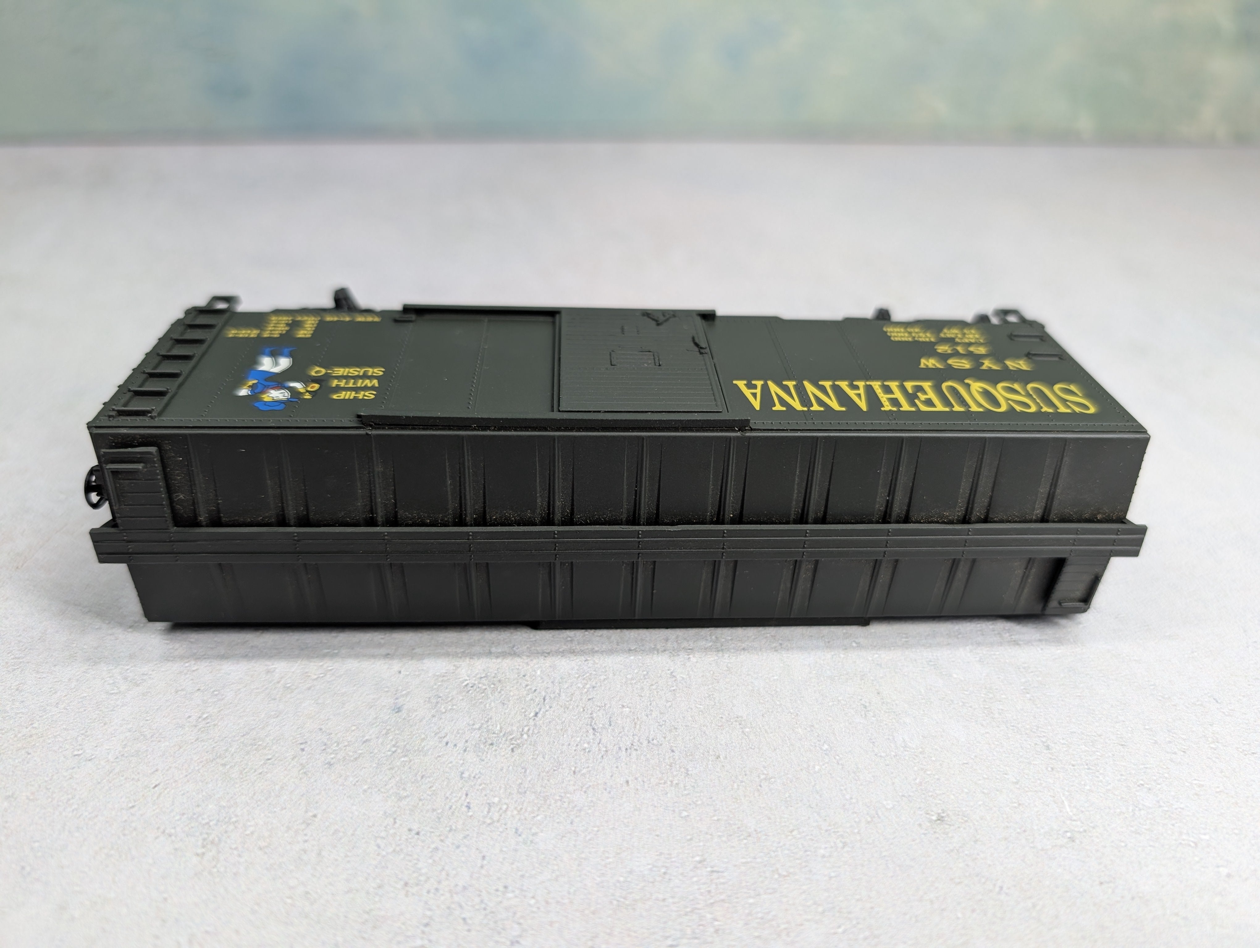USED Mantua 734-305 HO Scale 40' Box Car Susquehanna NYSW #512 Knuckle Couplers