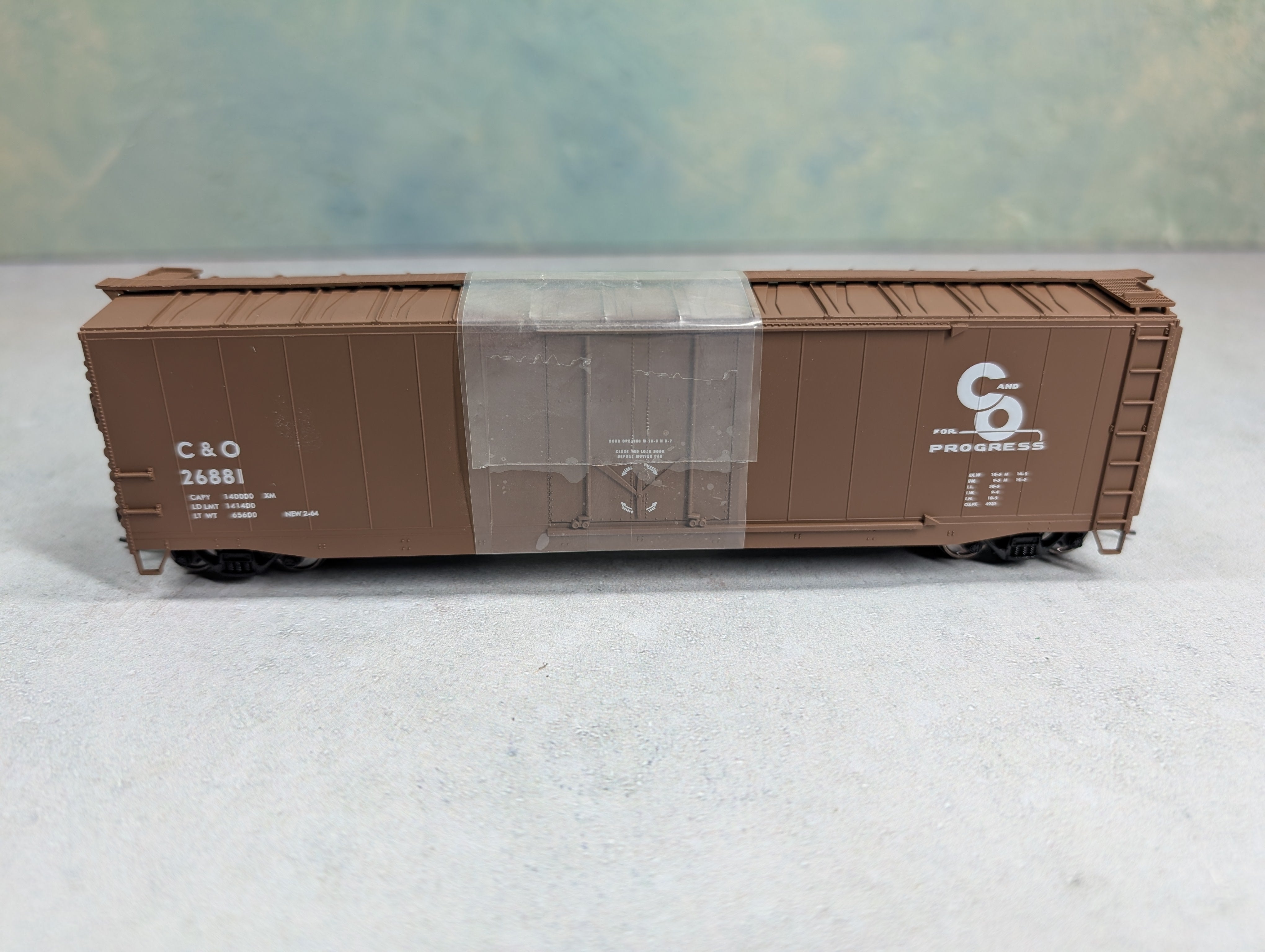 Rivarossi HR6341 HO Scale Reading 50' Box Car w/ Roofwalk Chesapeake and Ohio C&O #26881
