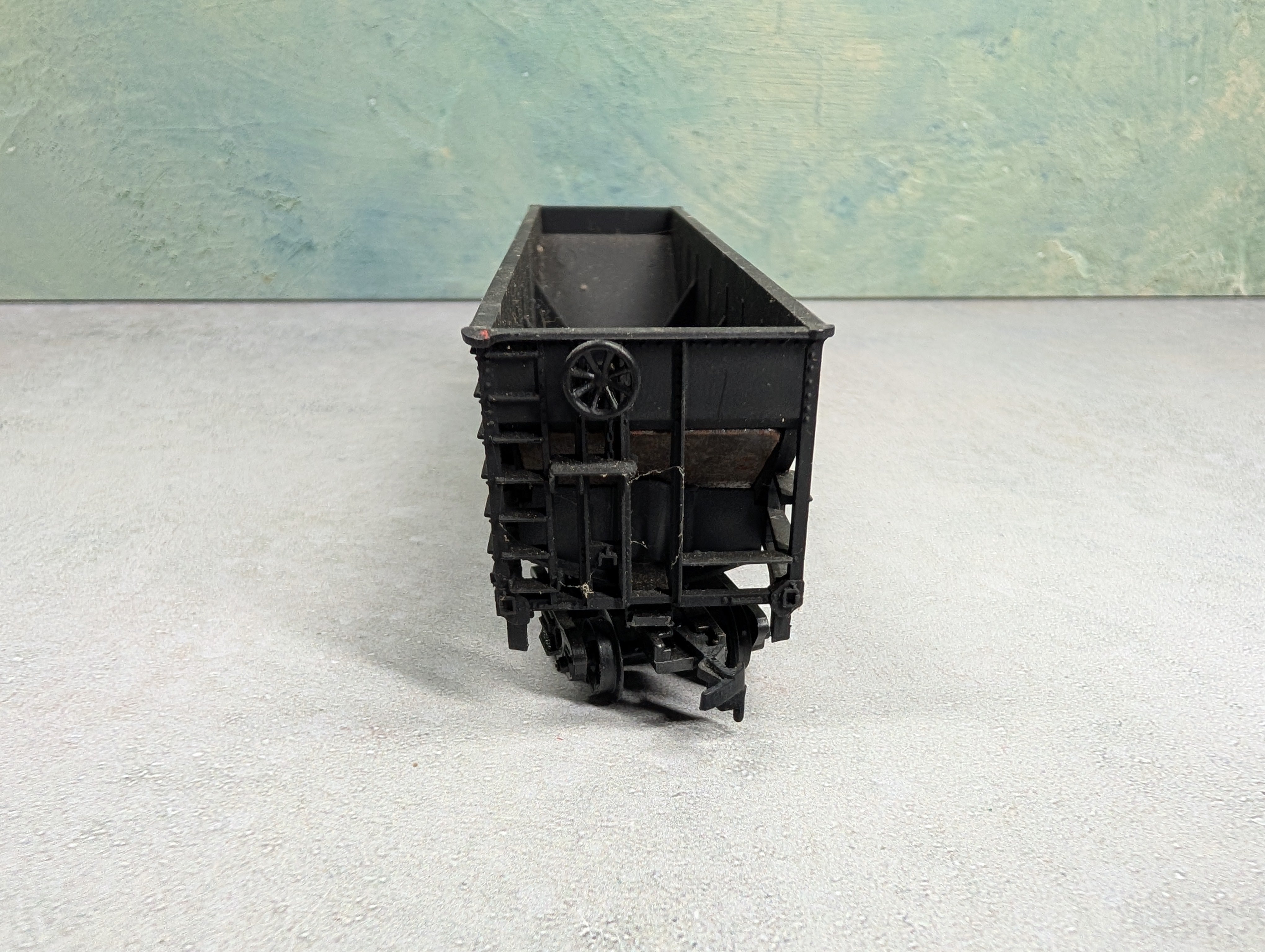 USED HO Scale 3 Bay Open Hopper Reading RDG #483763
