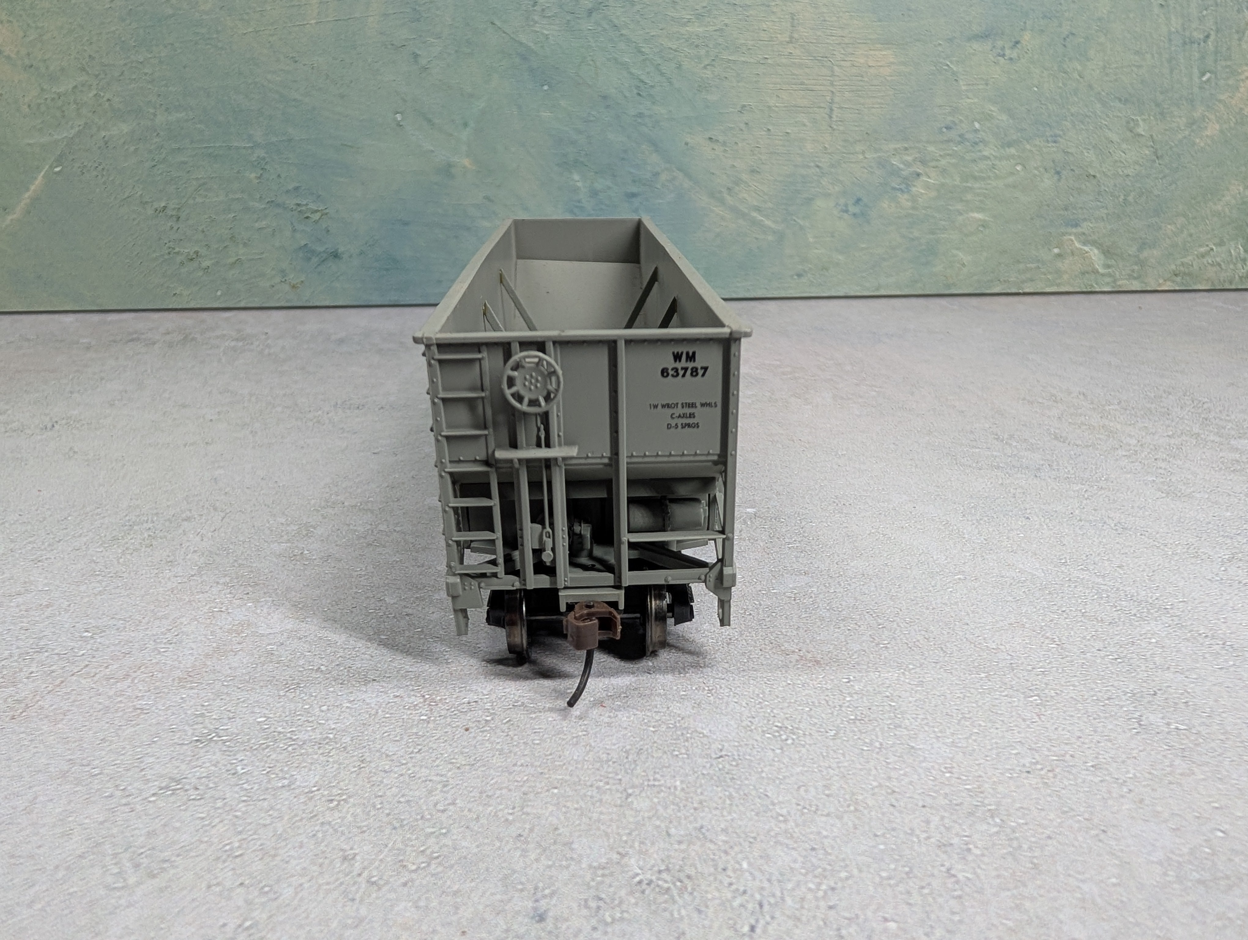 USED HO Scale 3 Bay Open Hopper Western Maryland WM #63787