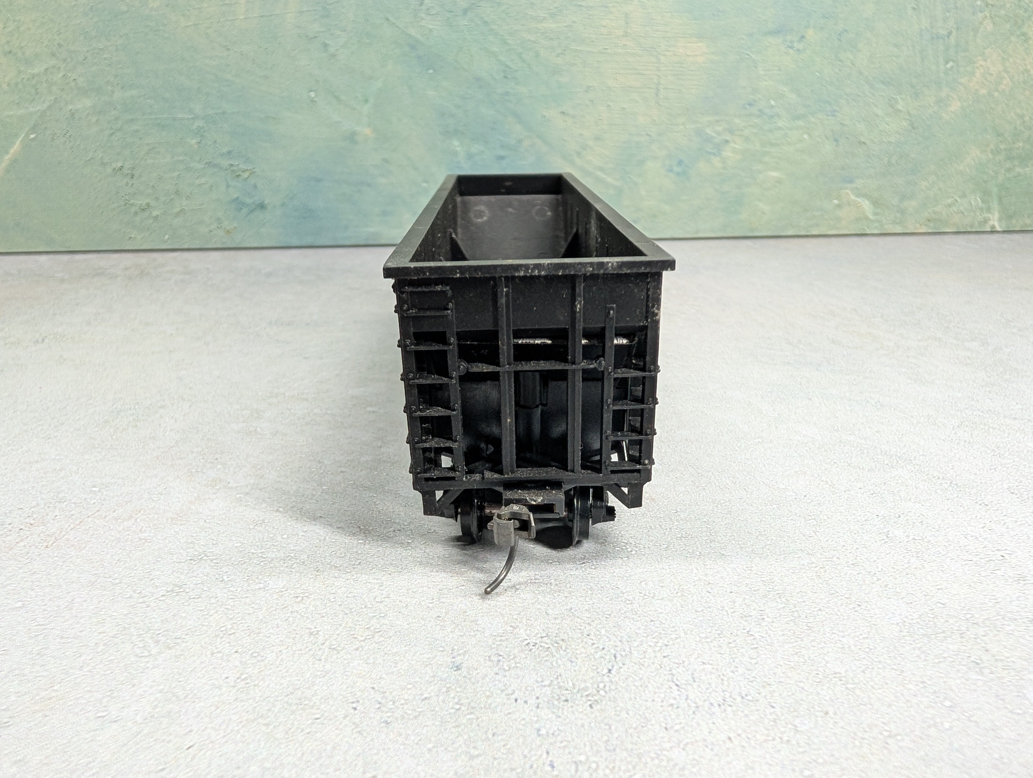 USED HO Scale 3 Bay Open Hopper Chessie System C&O #731600