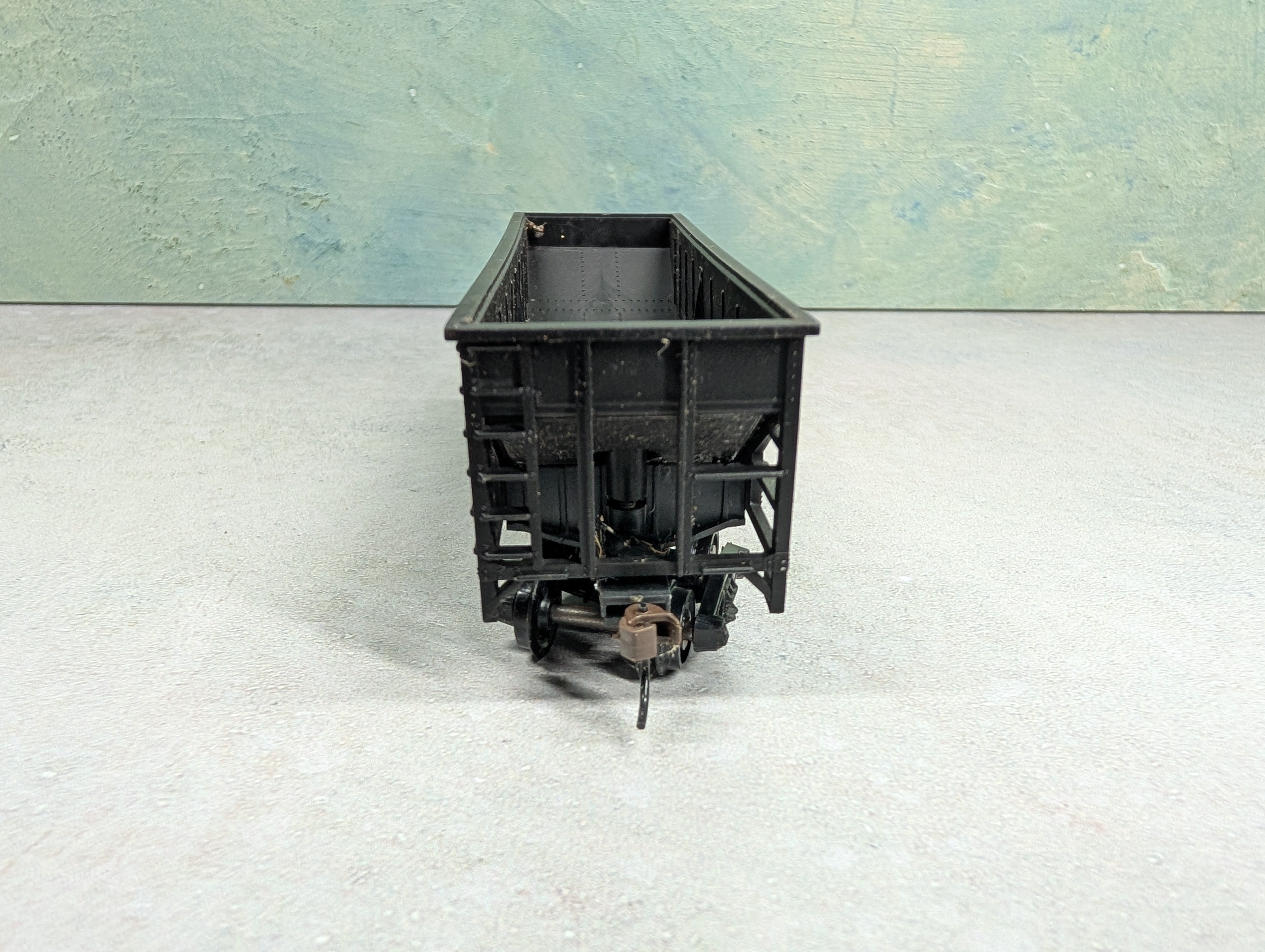 USED HO Scale 2 Bay Open Hopper Baltimore and Ohio B&O #235839