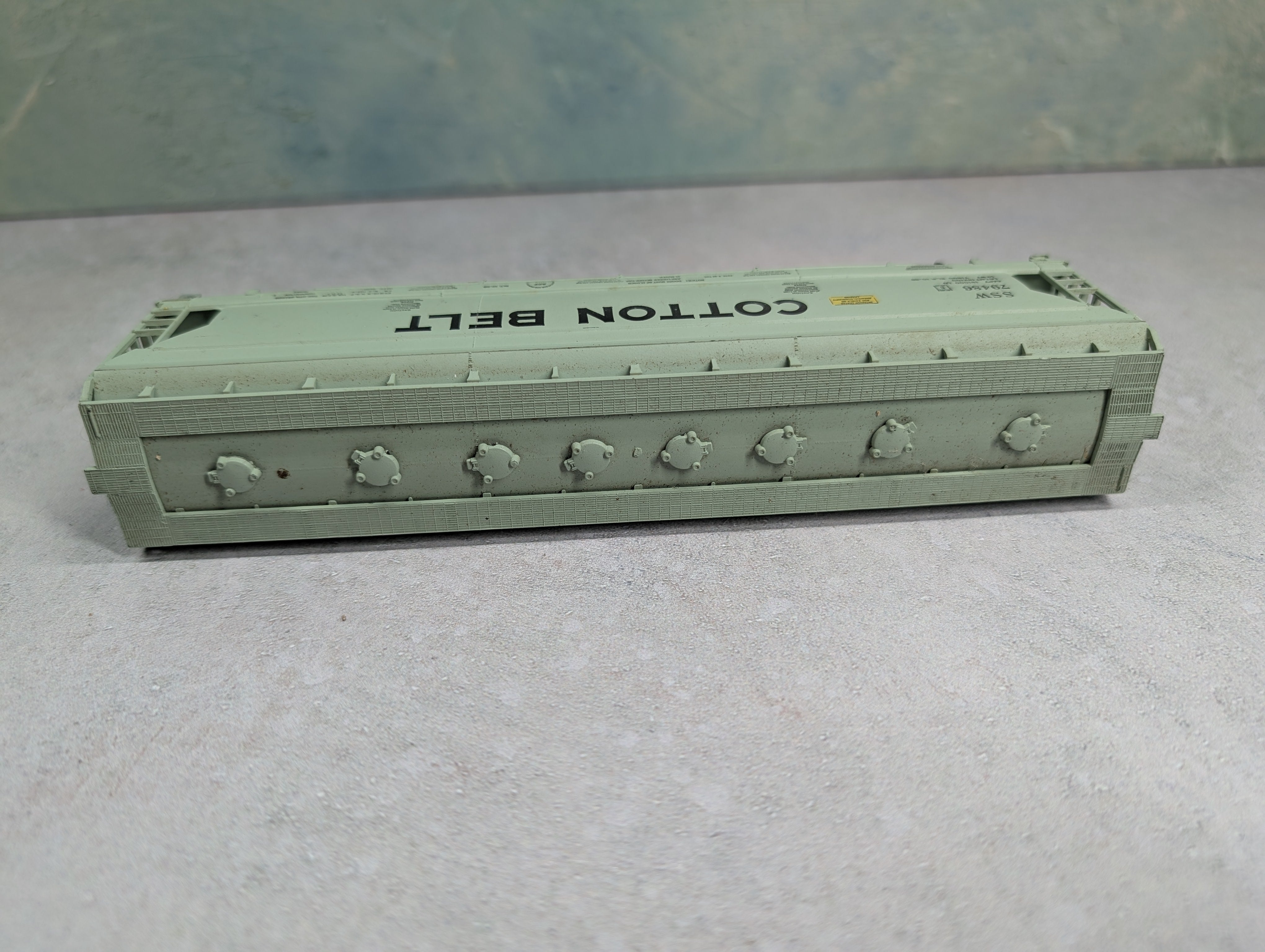 USED Athearn HO Scale Covered Hopper Cotton Belt SSW #79486