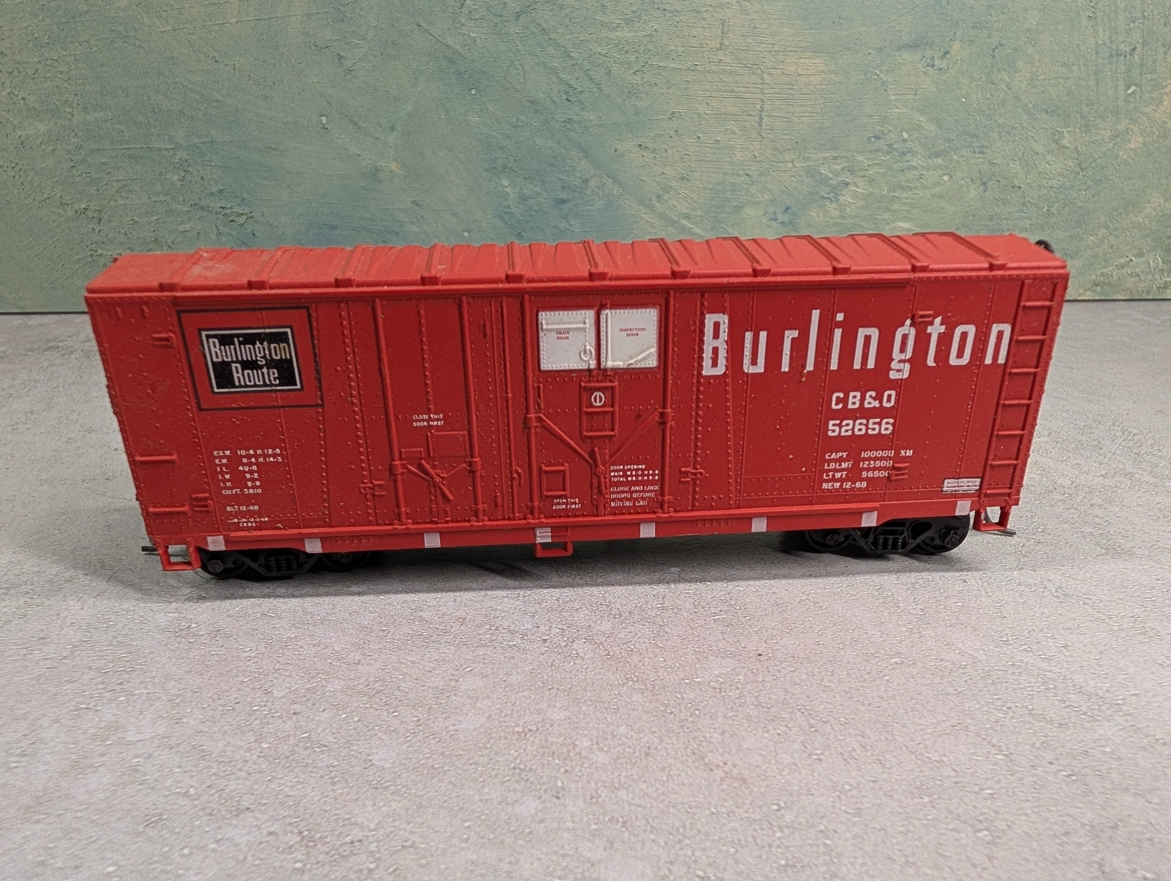 USED Athearn HO Scale 40' Box Car Burlington CB&Q #52656
