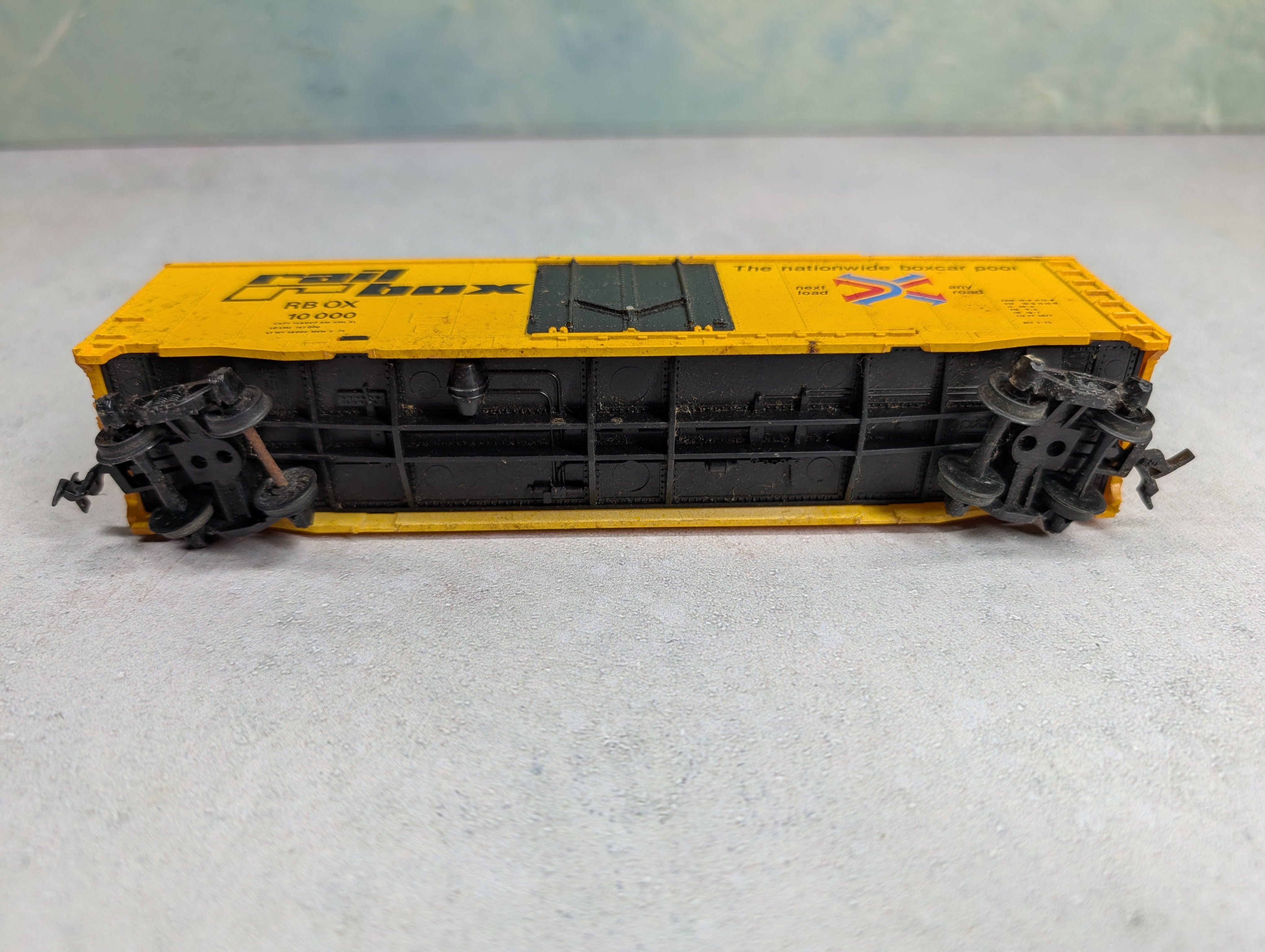USED Tyco HO Scale 50' Box Car Railbox RBOX #10000