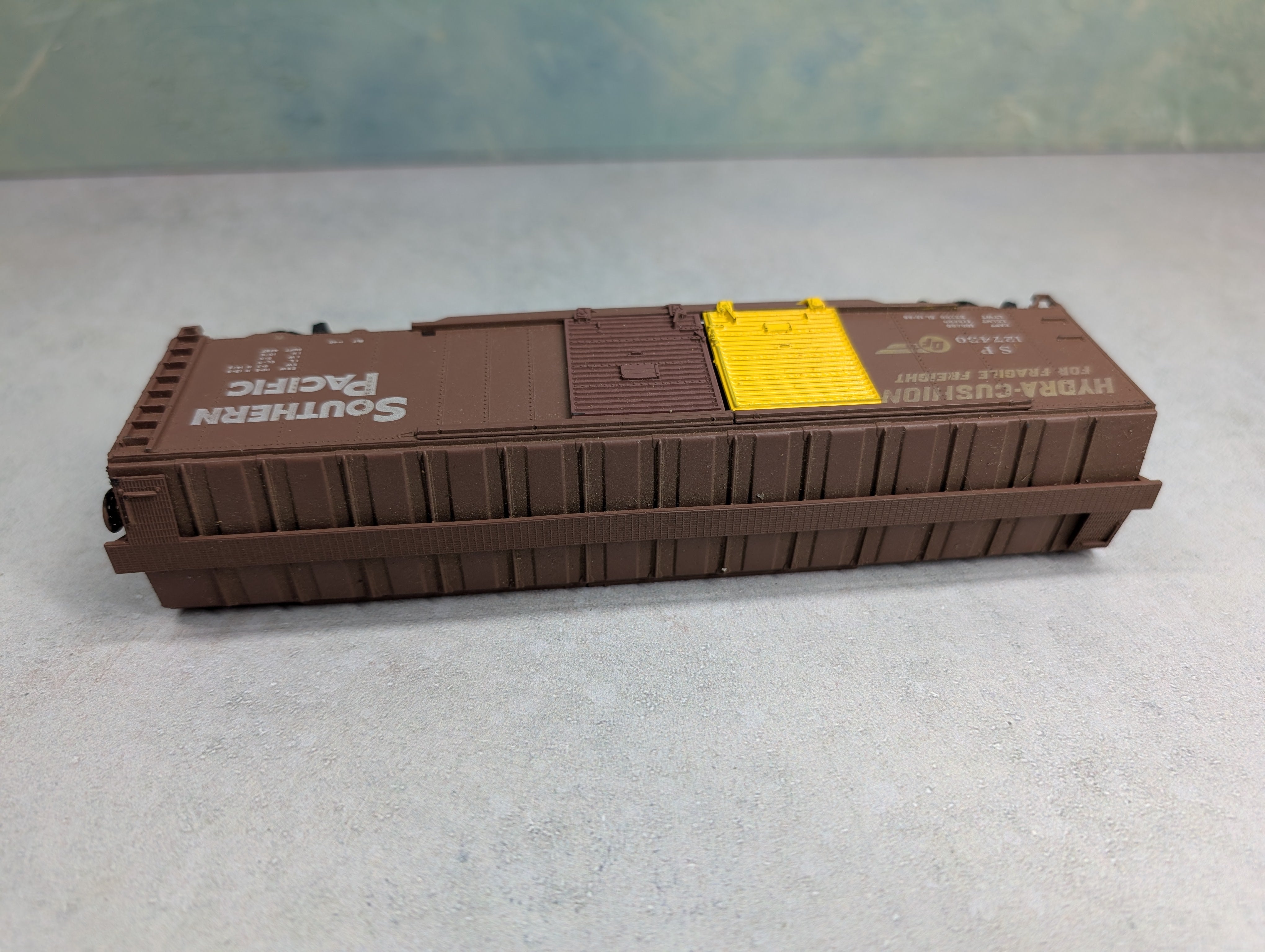 USED Athearn HO Scale 50' DD Box Car Southern Pacific SP #127430
