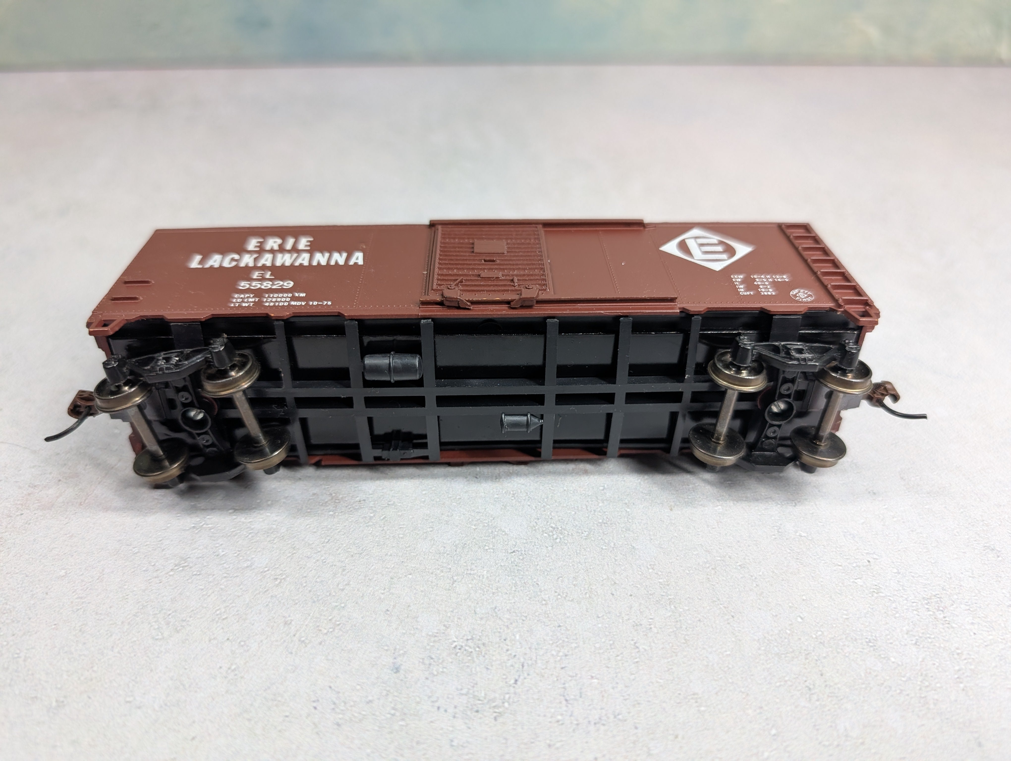 USED Athearn HO Scale 40' Box Car Erie Lackawanna EL #55829