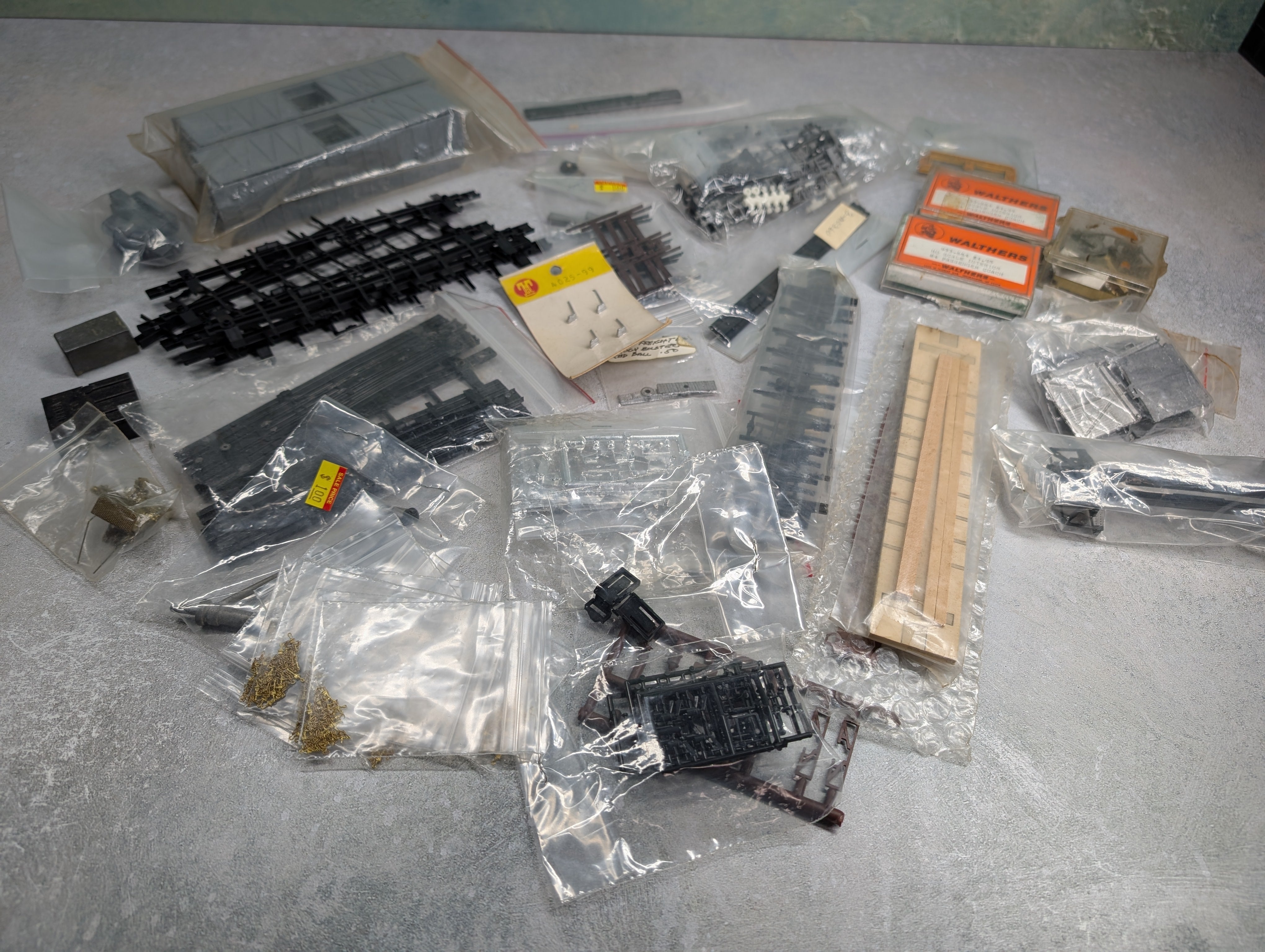 USED HO Scale Large Lot of Freight Car Parts, Details & More