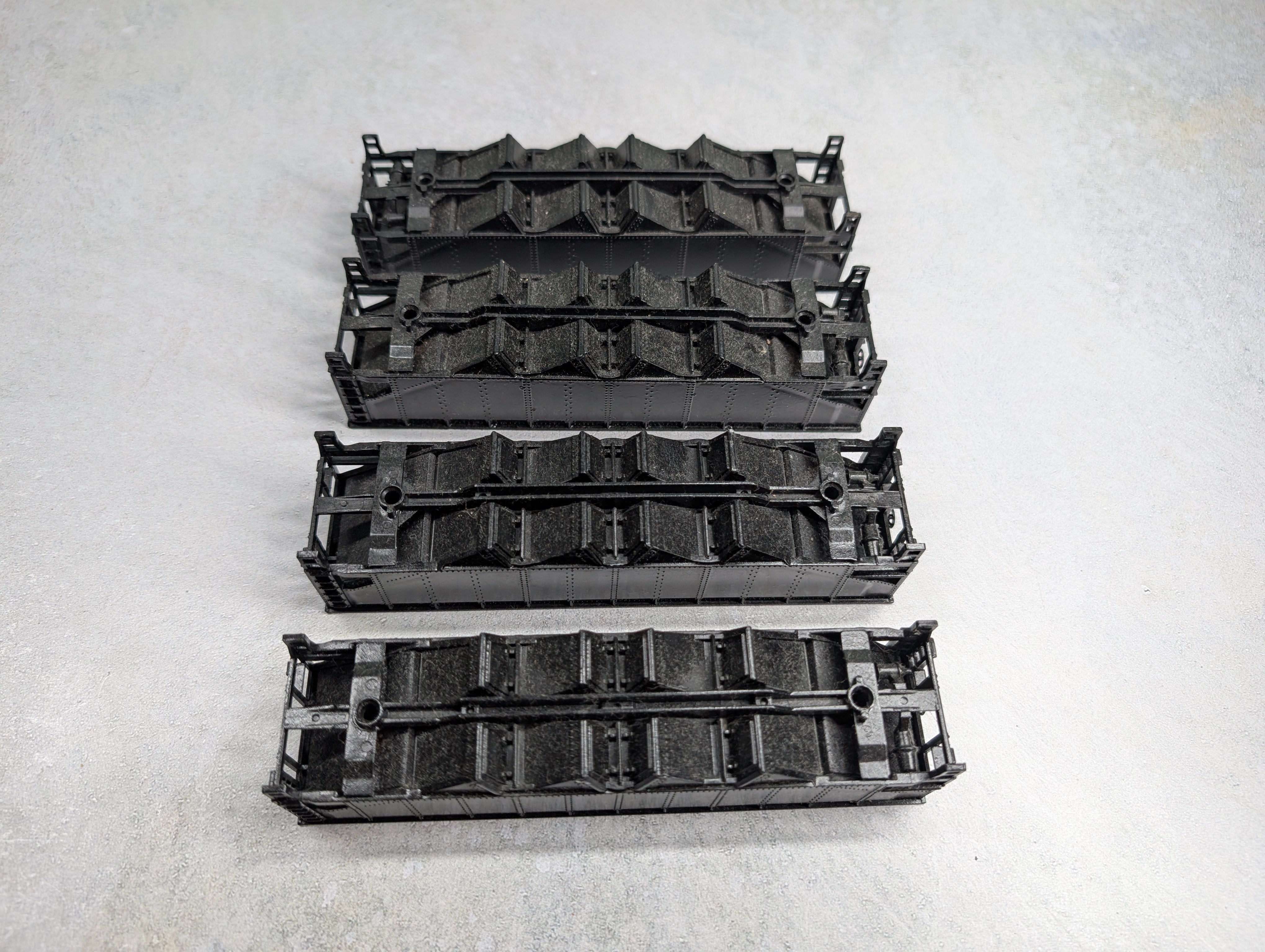 USED HO Scale Lot of Undecorated Black Open Hopper Shells (4 pcs)