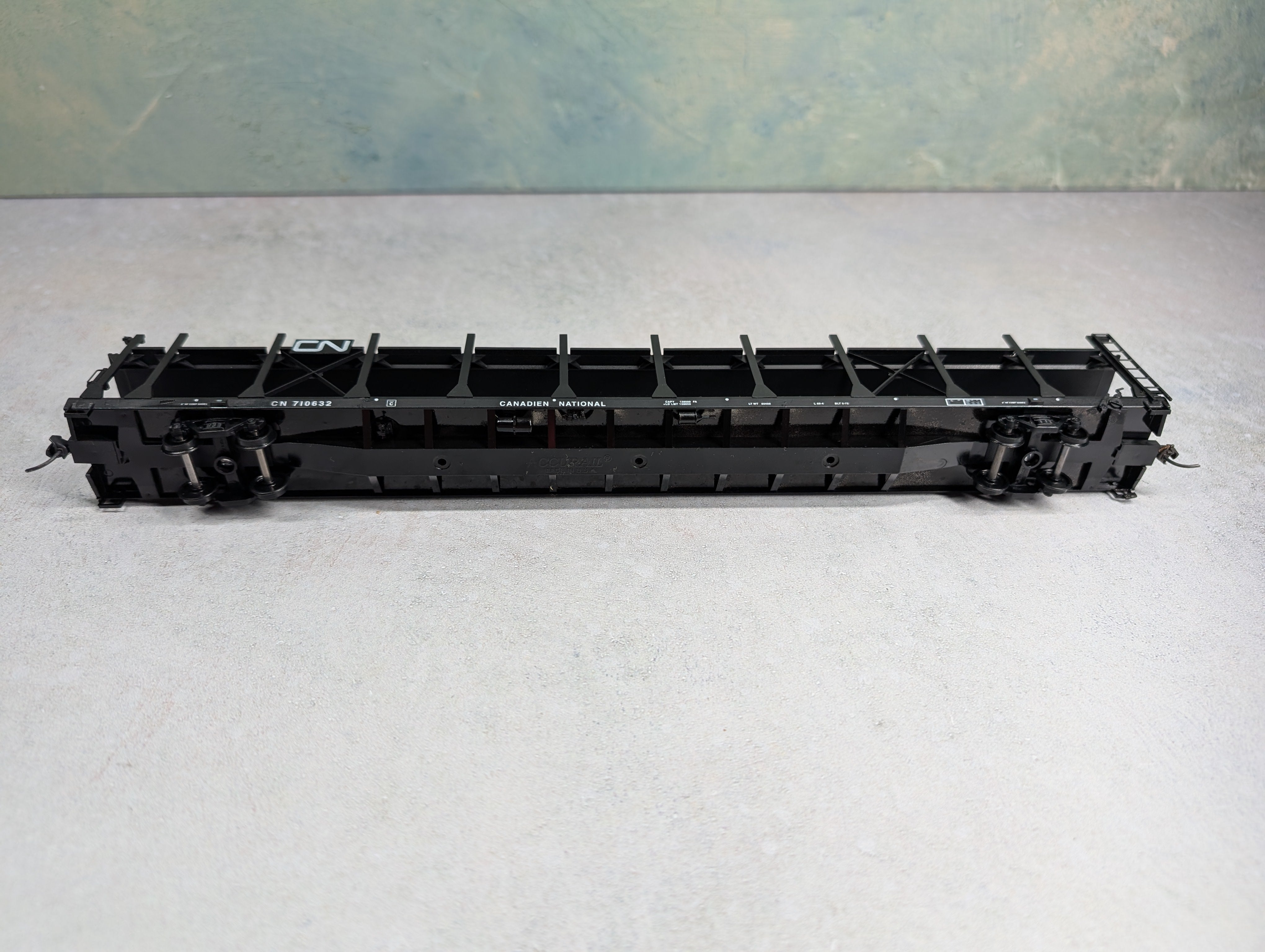 USED Accurail HO Scale Auto Carrier Canadian National CN #710632