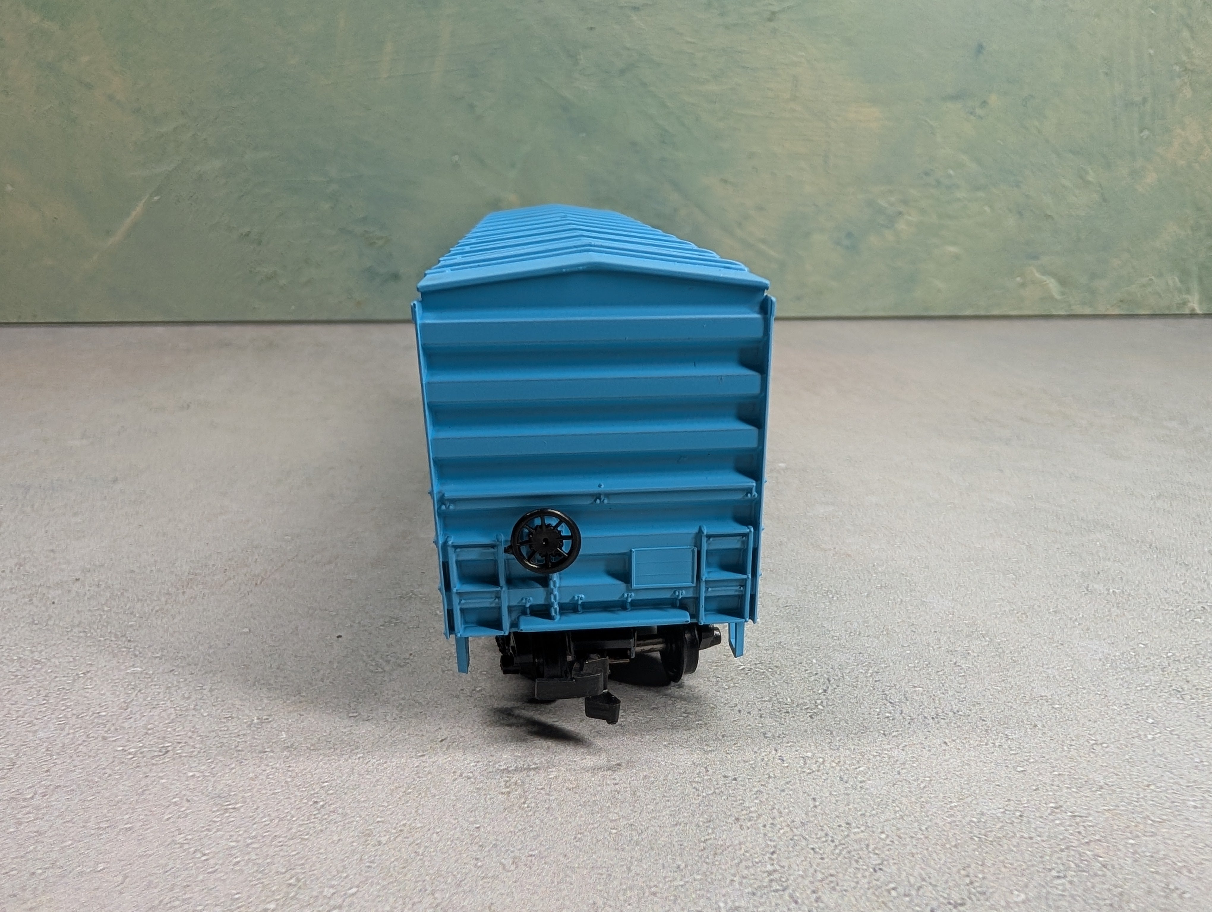 USED Athearn HO Scale 50' ACF Railbox Box Car Middletown & New Jersey MNJ #120742 Bev-Bel