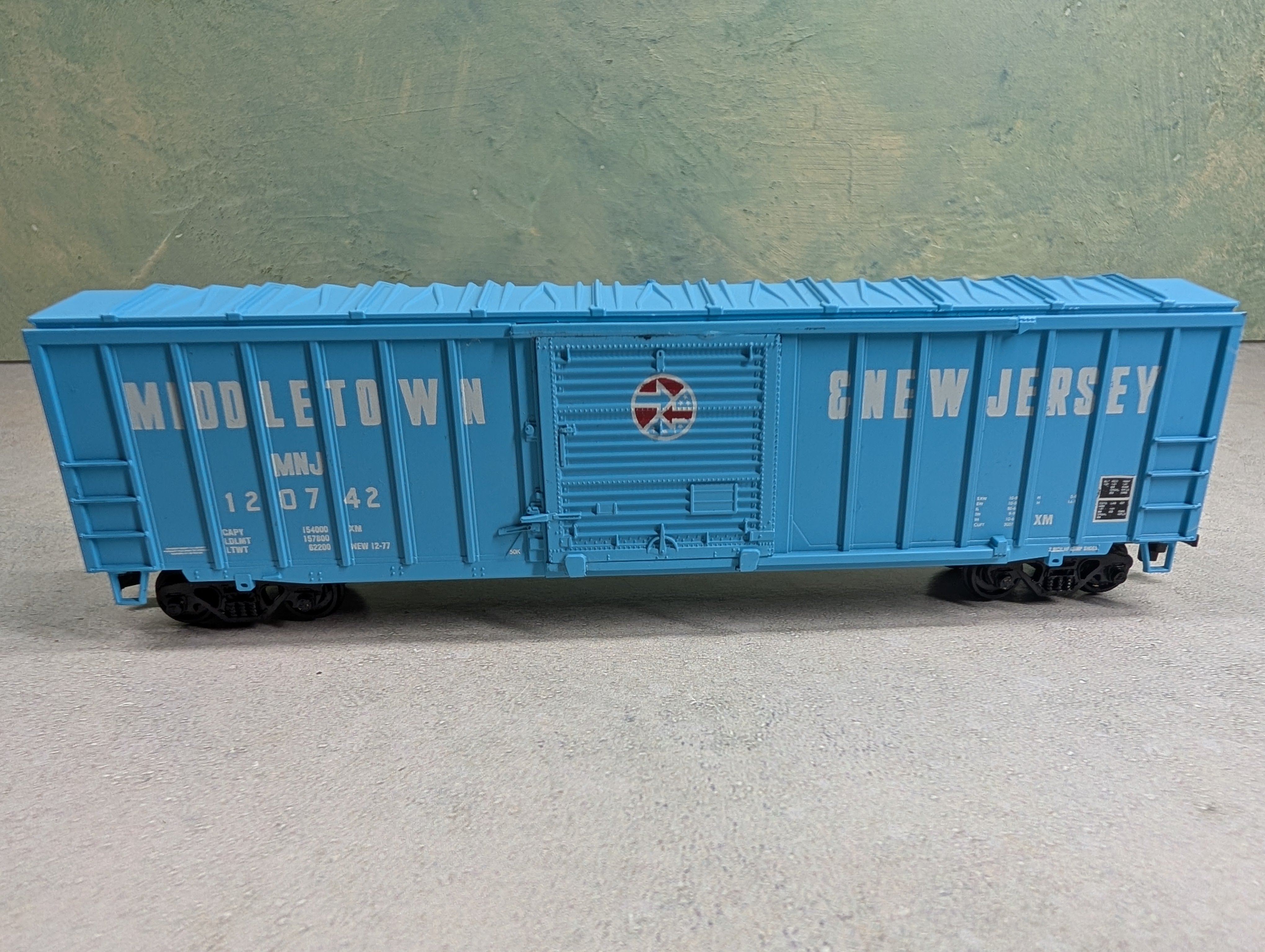 USED Athearn HO Scale 50' ACF Railbox Box Car Middletown & New Jersey MNJ #120742 Bev-Bel