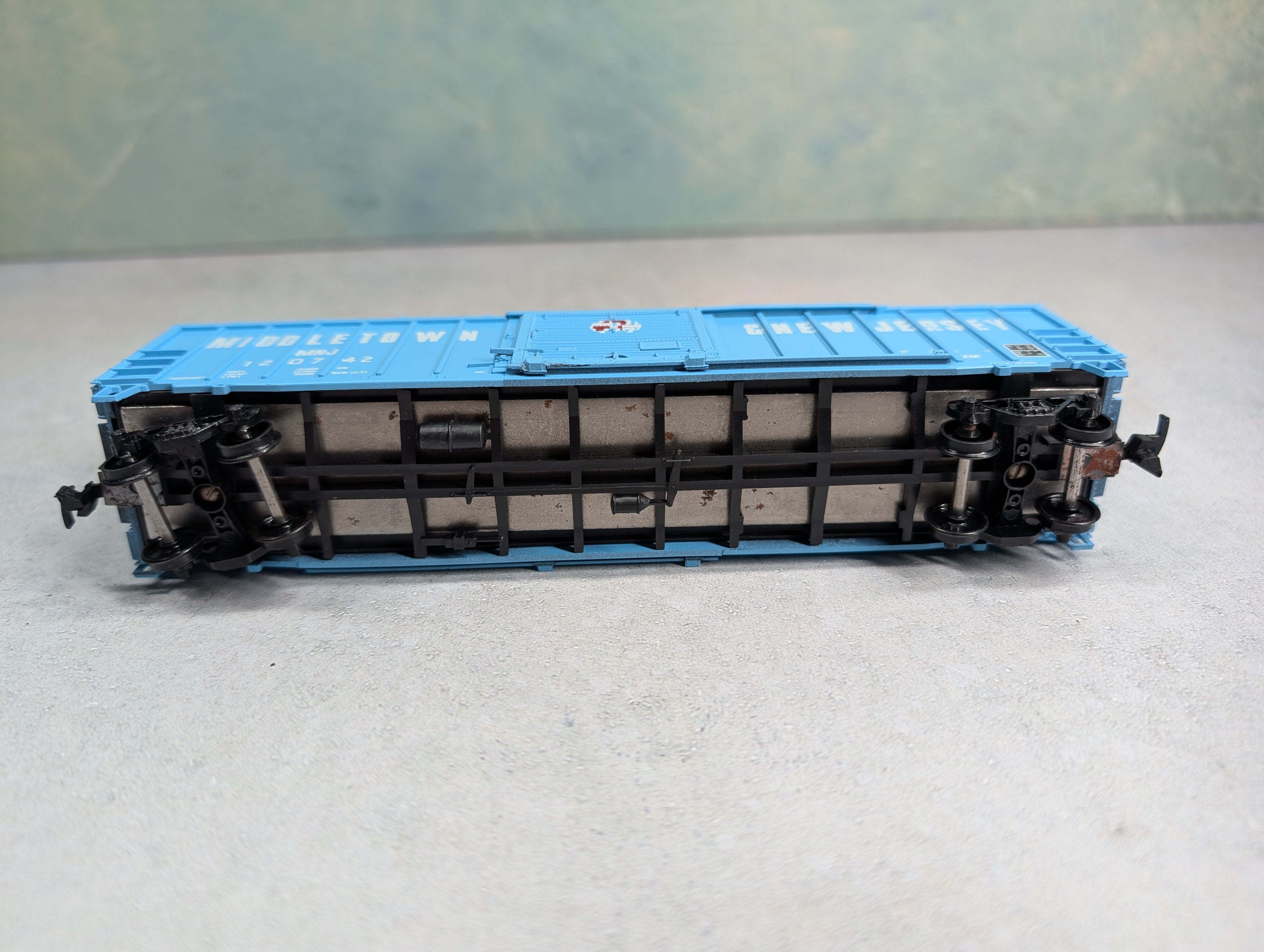 USED Athearn HO Scale 50' ACF Railbox Box Car Middletown & New Jersey MNJ #120742 Bev-Bel