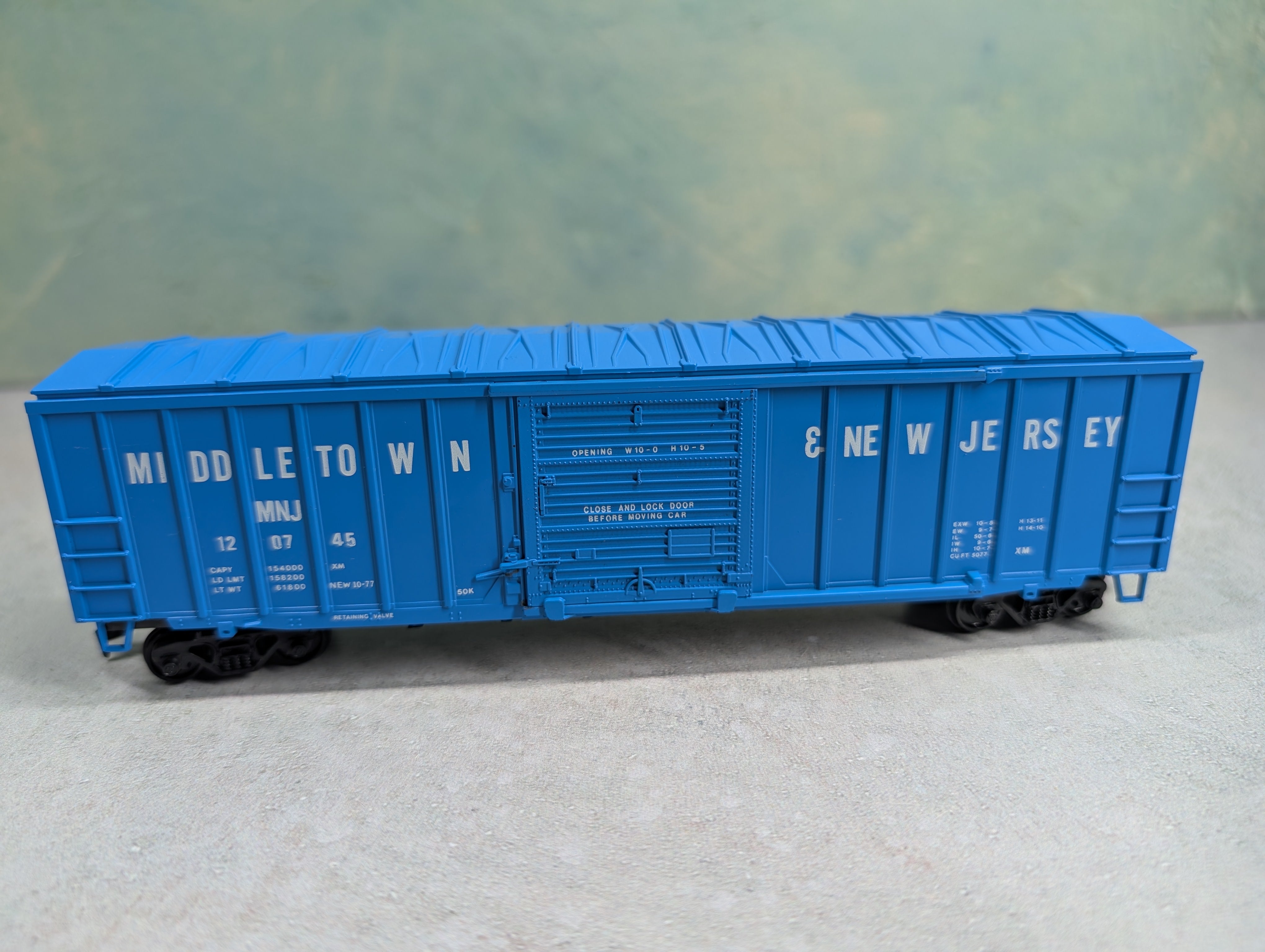 USED Athearn HO Scale 50' ACF Railbox Box Car Middletown & New Jersey MNJ #120745 Bev-Bel