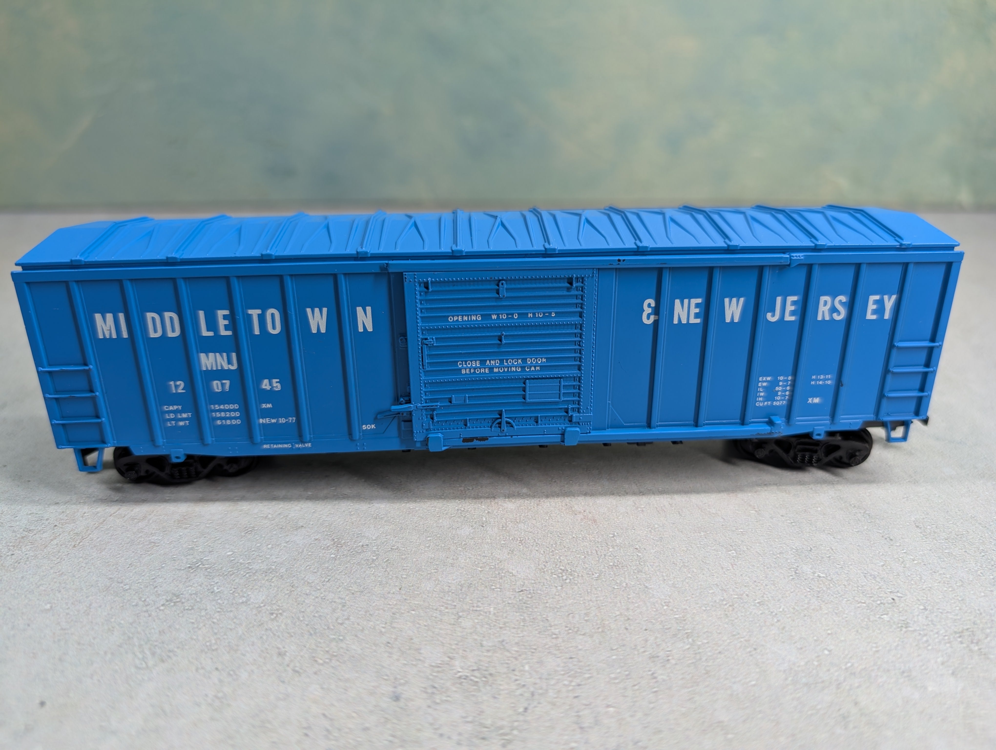 USED Athearn HO Scale 50' ACF Railbox Box Car Middletown & New Jersey MNJ #120745 Bev-Bel