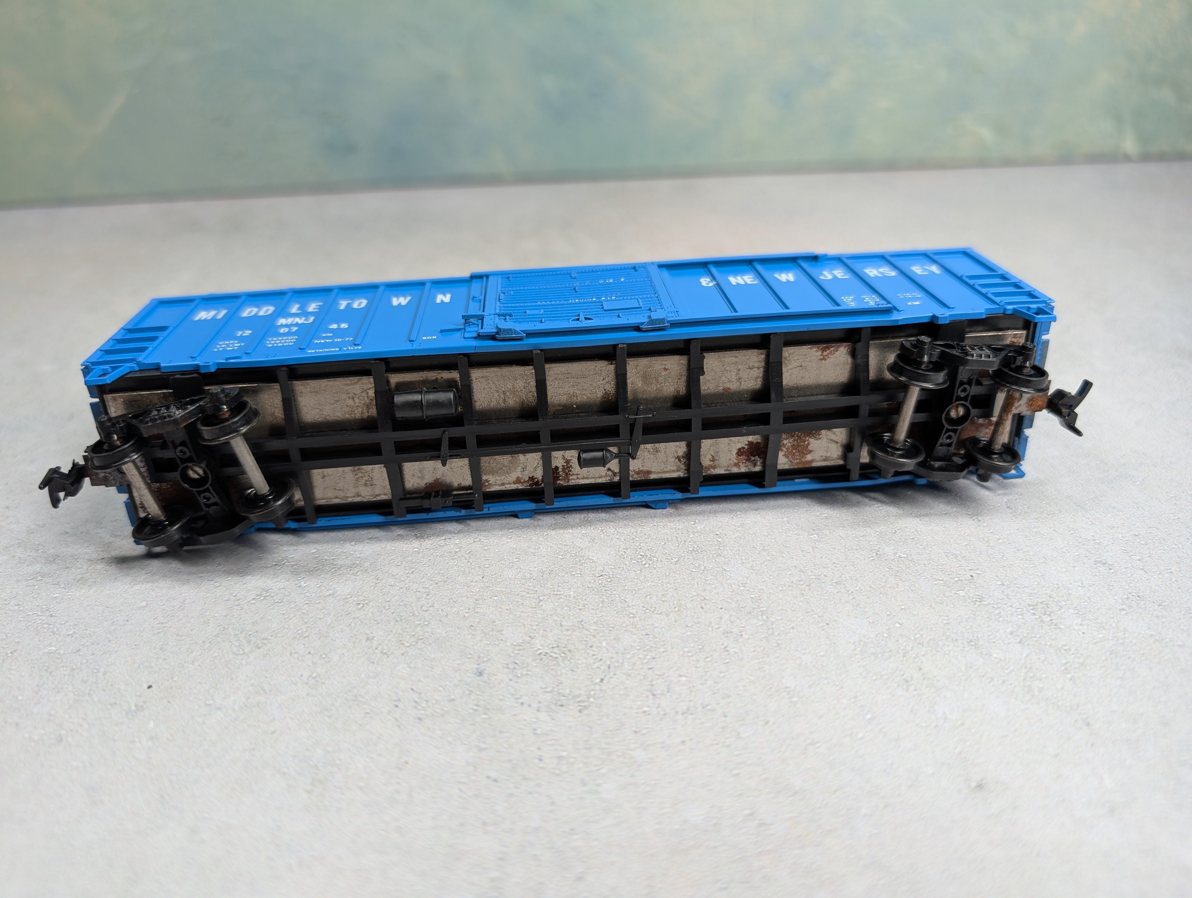 USED Athearn HO Scale 50' ACF Railbox Box Car Middletown & New Jersey MNJ #120745 Bev-Bel